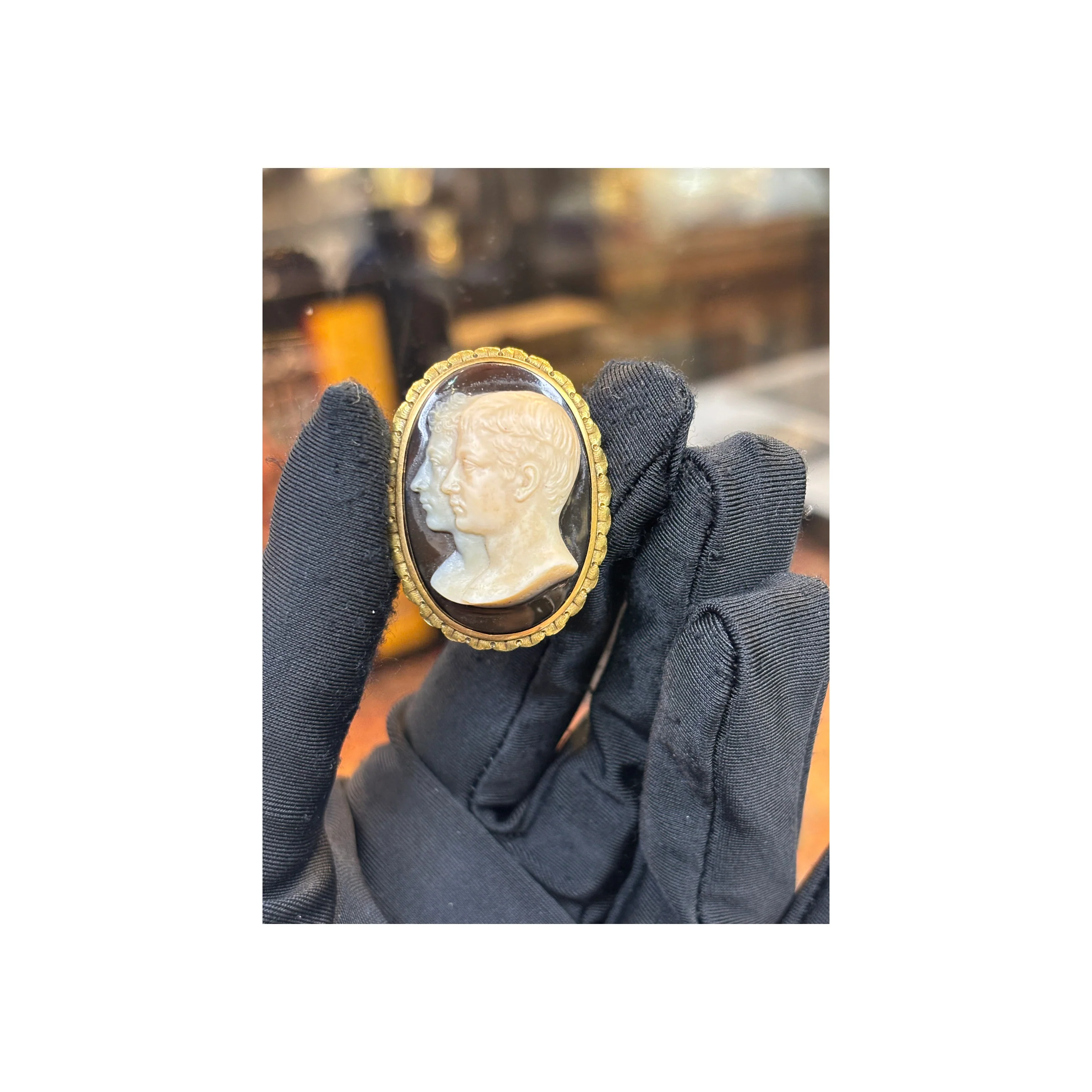 Agate Cameo Brooch - Image 2