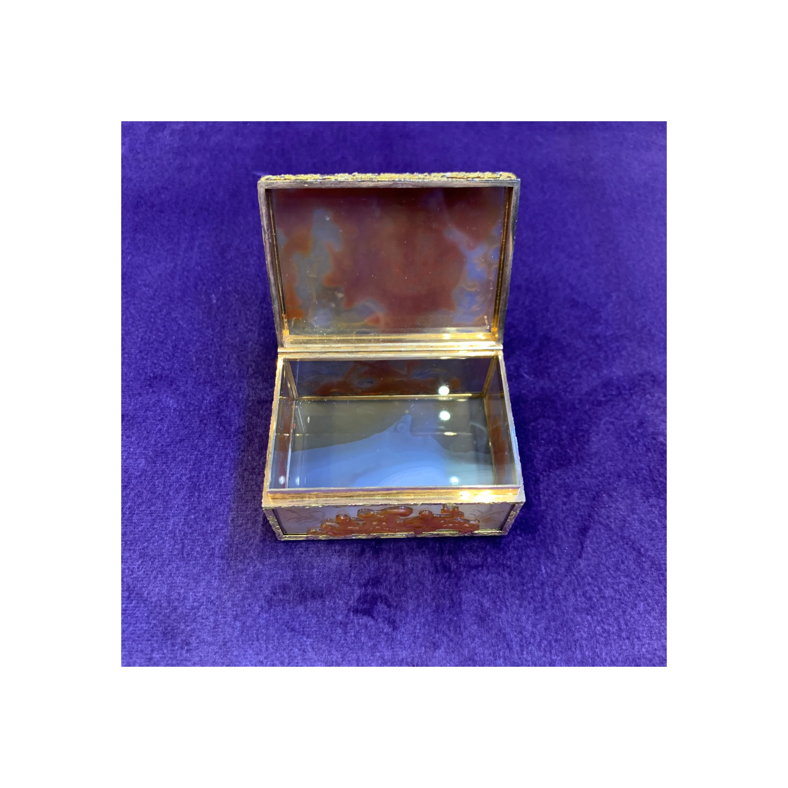 Antique Carved Agate Snuff Box - Image 15