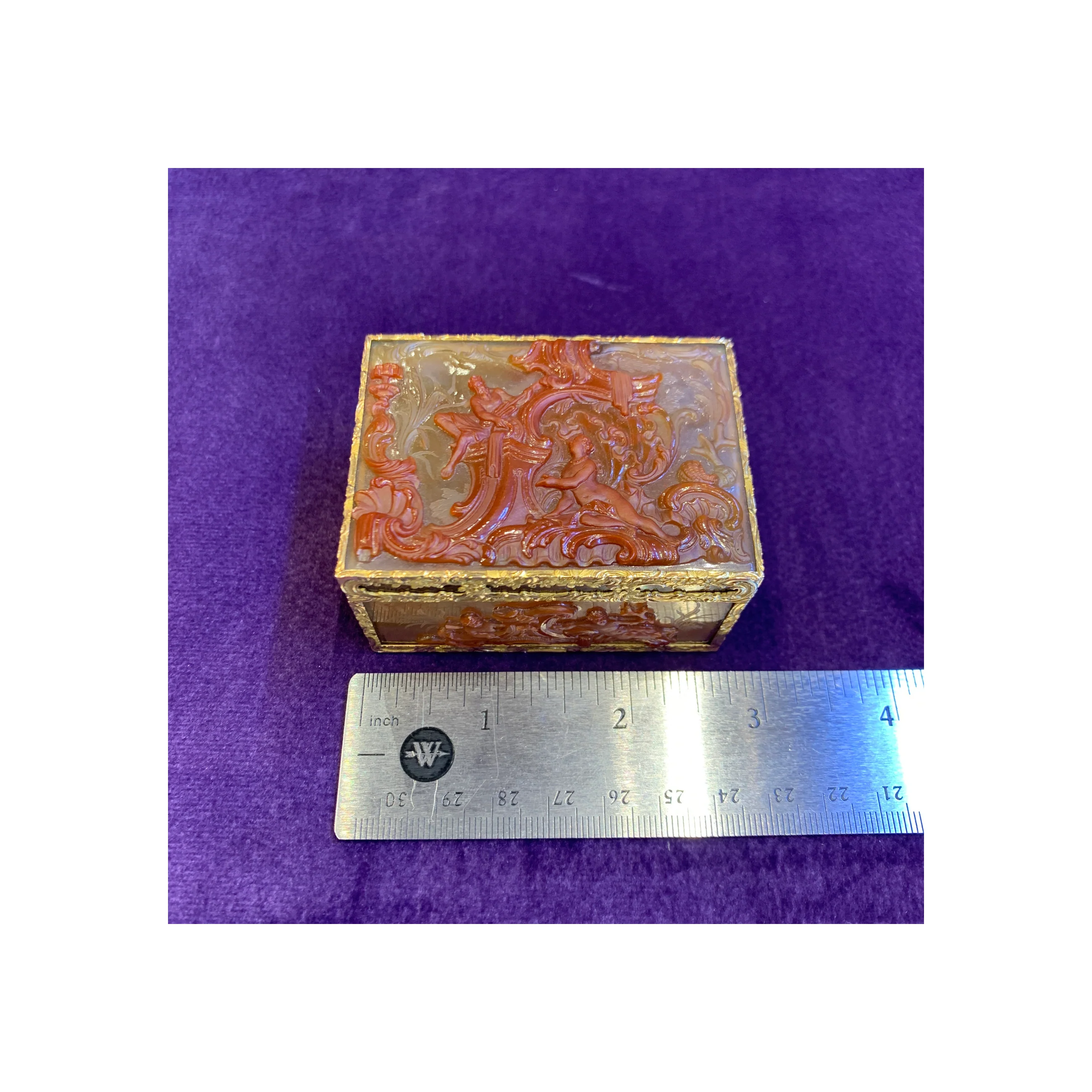 Antique Carved Agate Snuff Box - Image 17