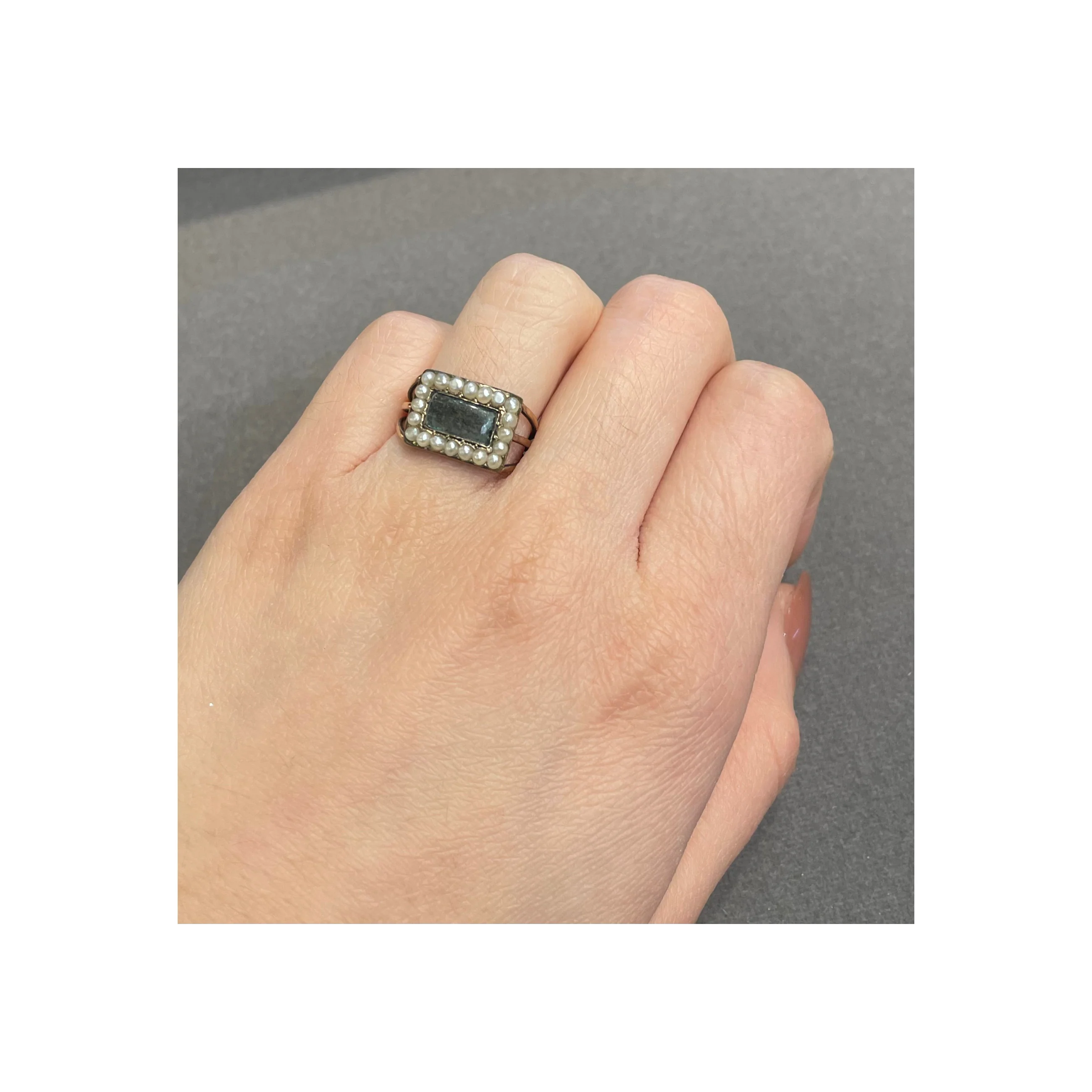 Antique Mourning Ring - Image 2