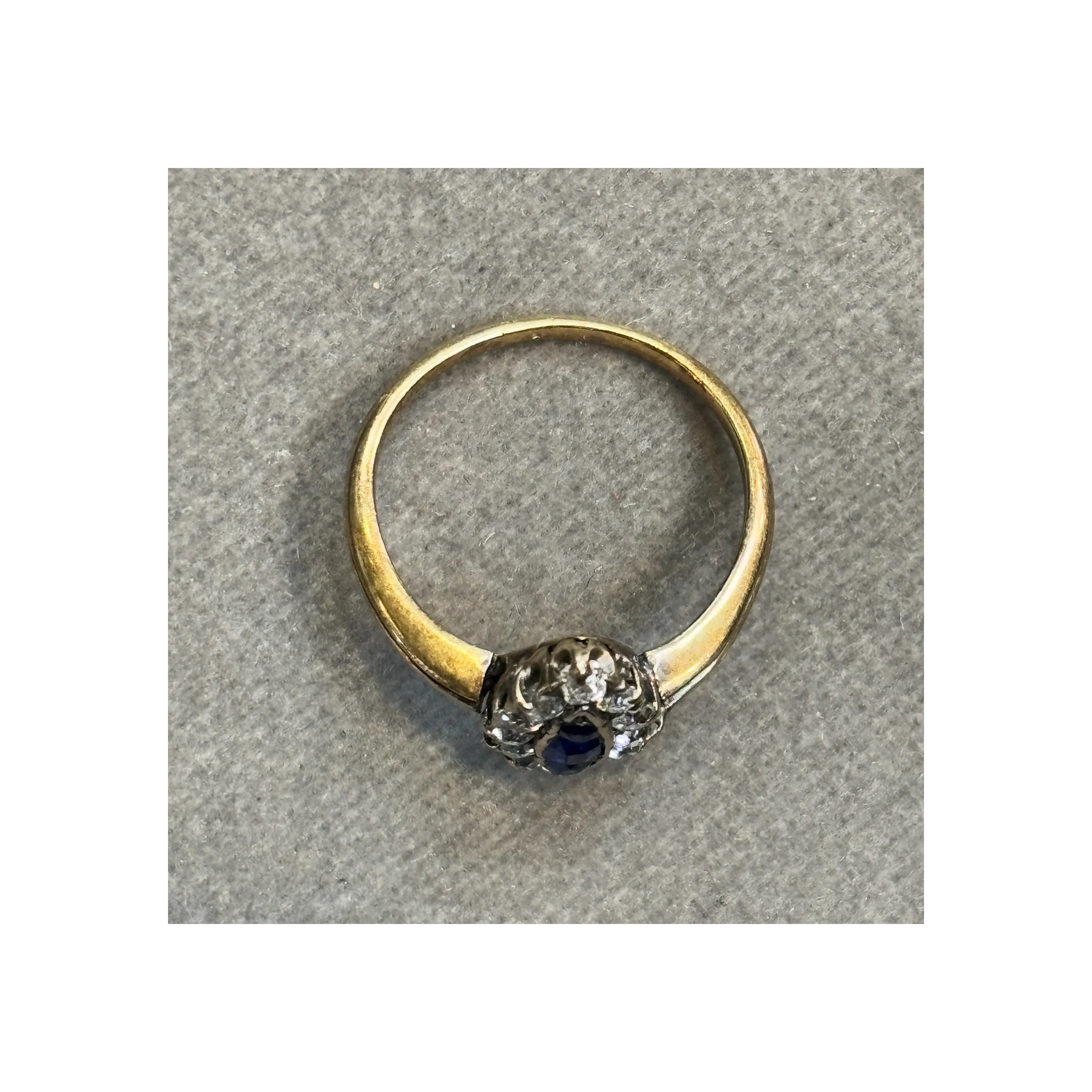 Antique Sapphire and Diamond Navette Ring - Image 9