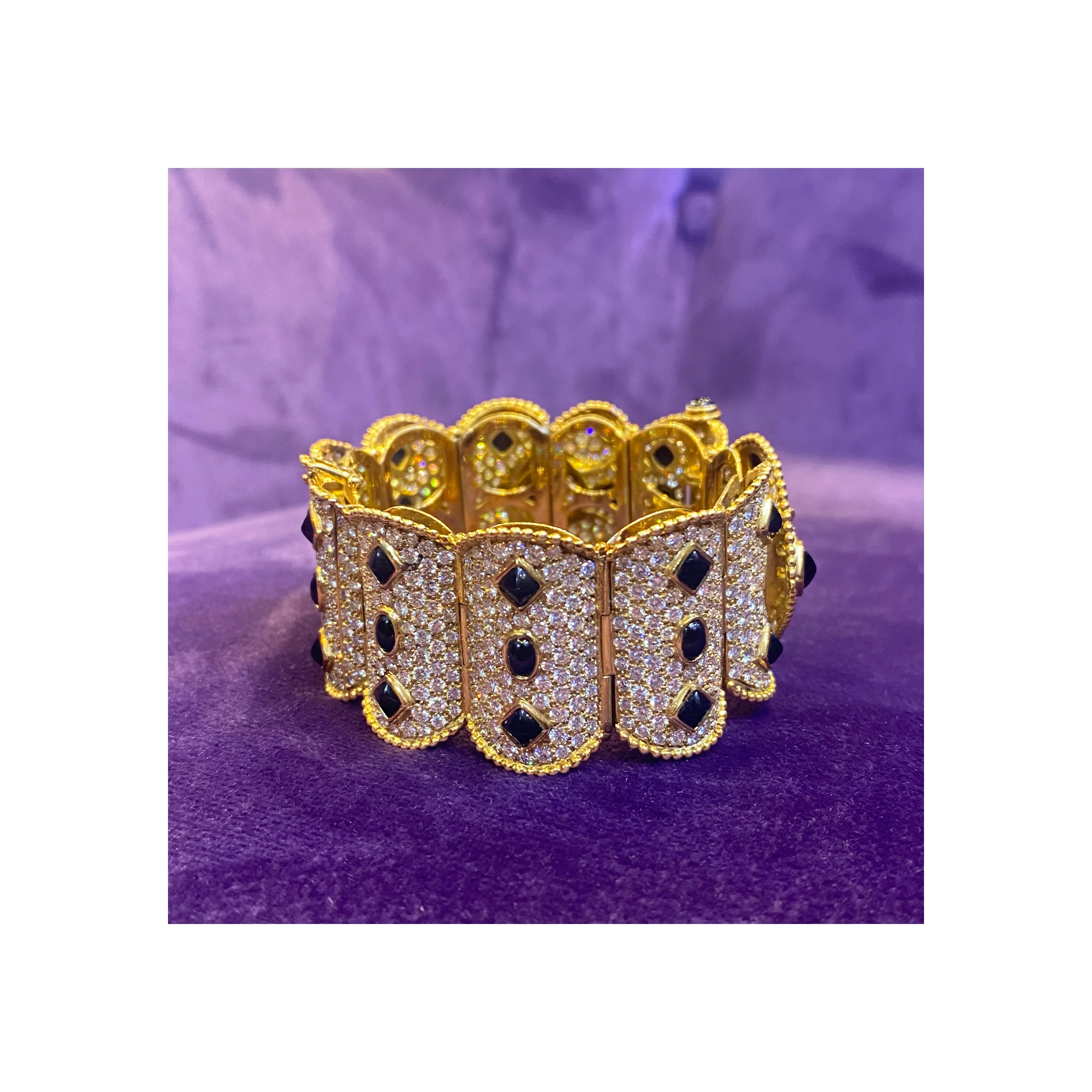 Boucheron Diamond & Onyx Gold Bracelet - Image 10
