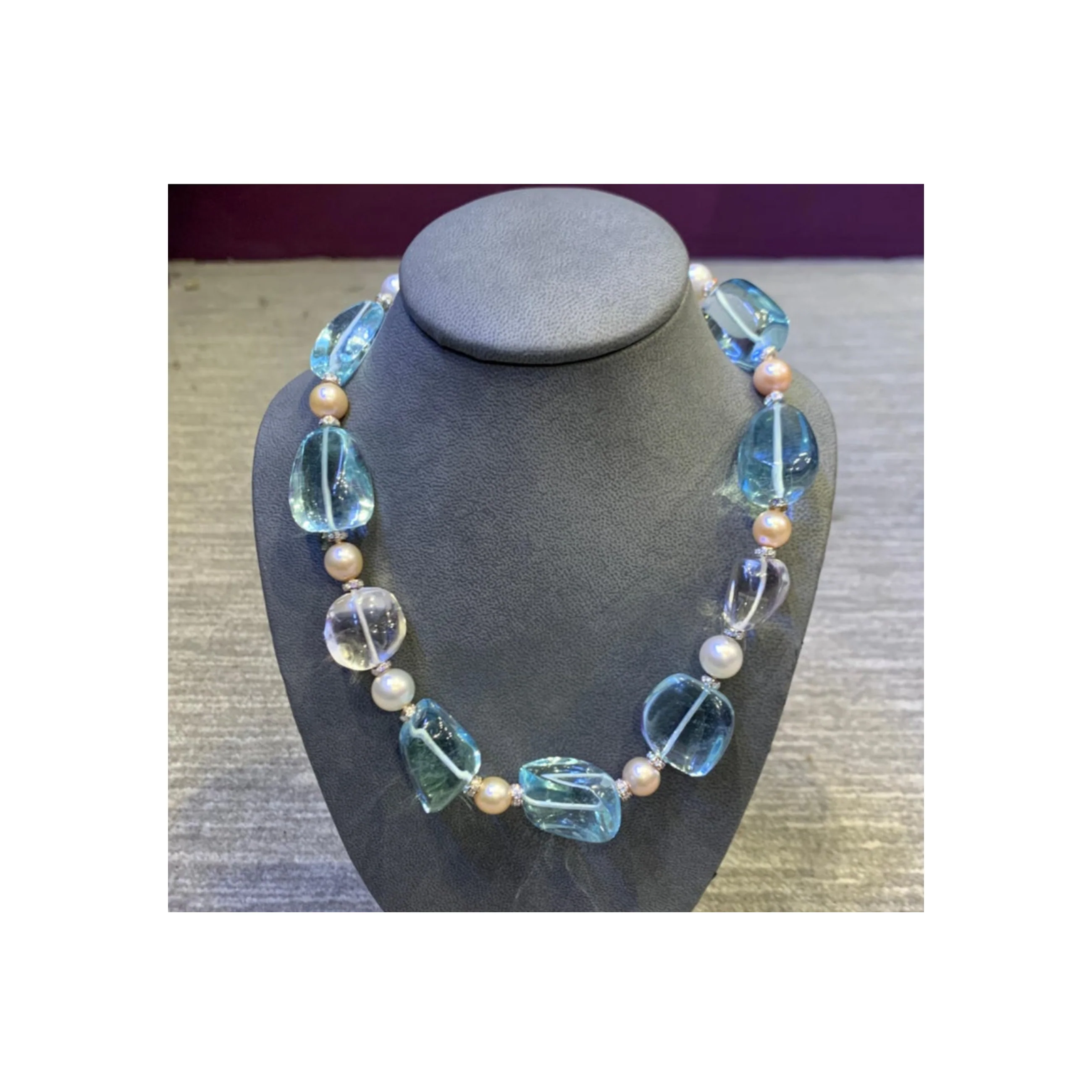 Bulgari Aquamarine Rock Crystal & Pearl Necklace - Image 4