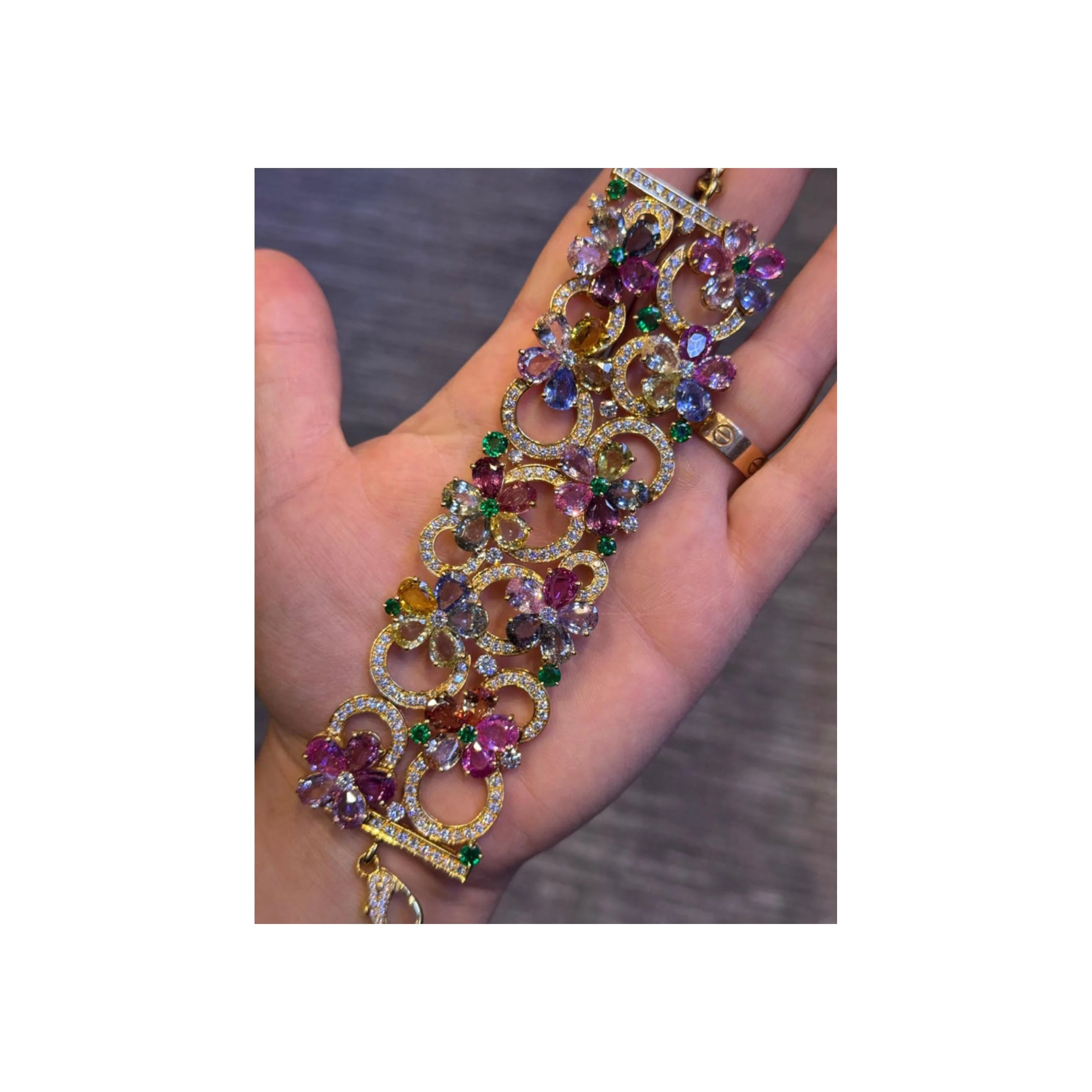 Bvlgari Multicolor Sapphire and Emerald Bracelet - Image 4