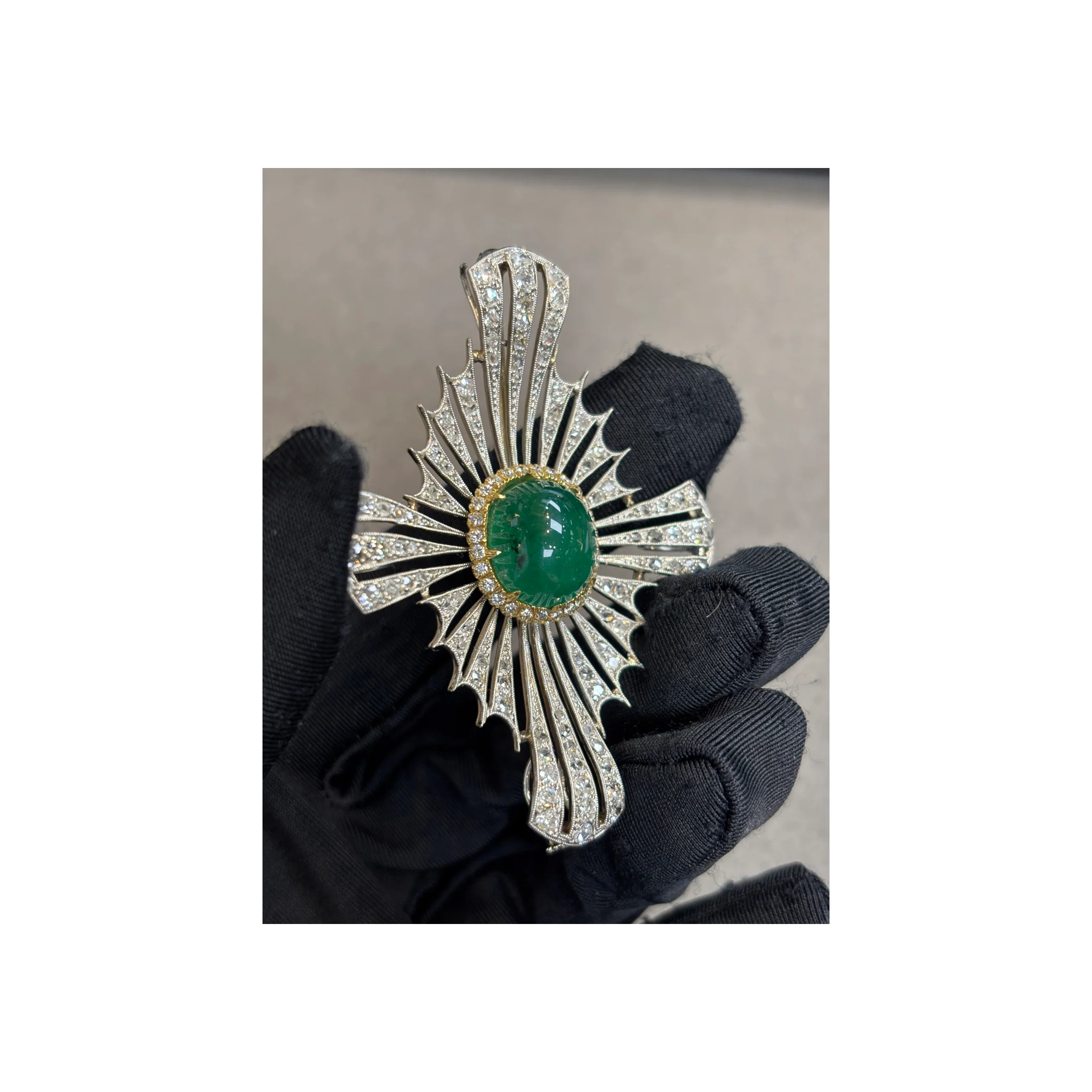 Cabochon Emerald and Diamond Maltese Cross Brooch - Image 3