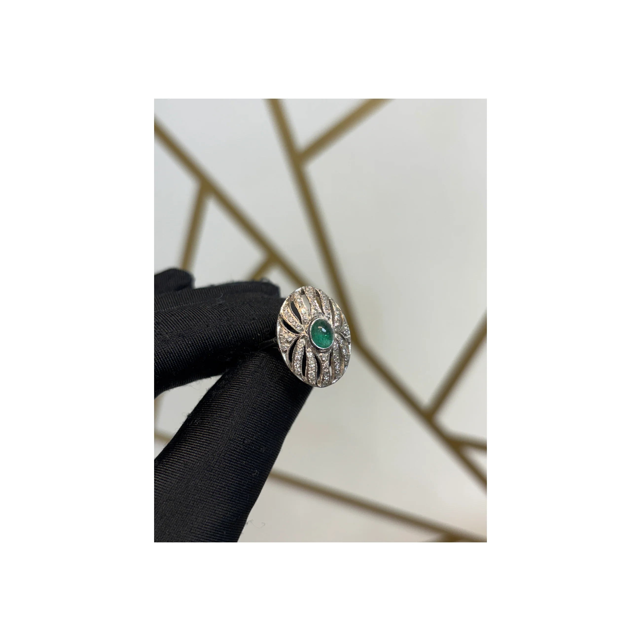 Cabochon Emerald and Diamond Ring - Image 3