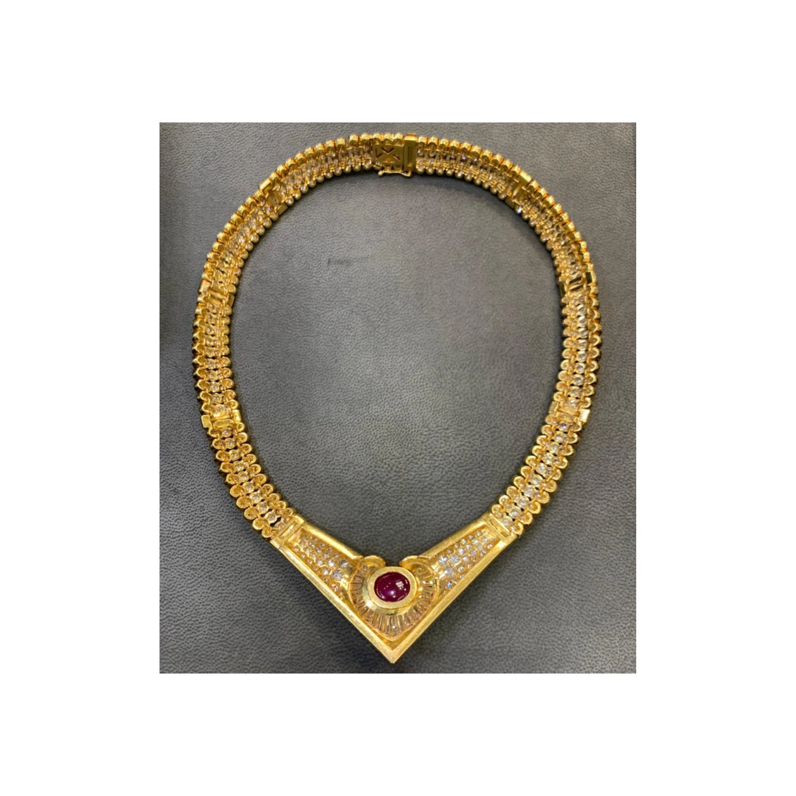Cabochon Ruby & Diamond Heart Necklace - Image 5