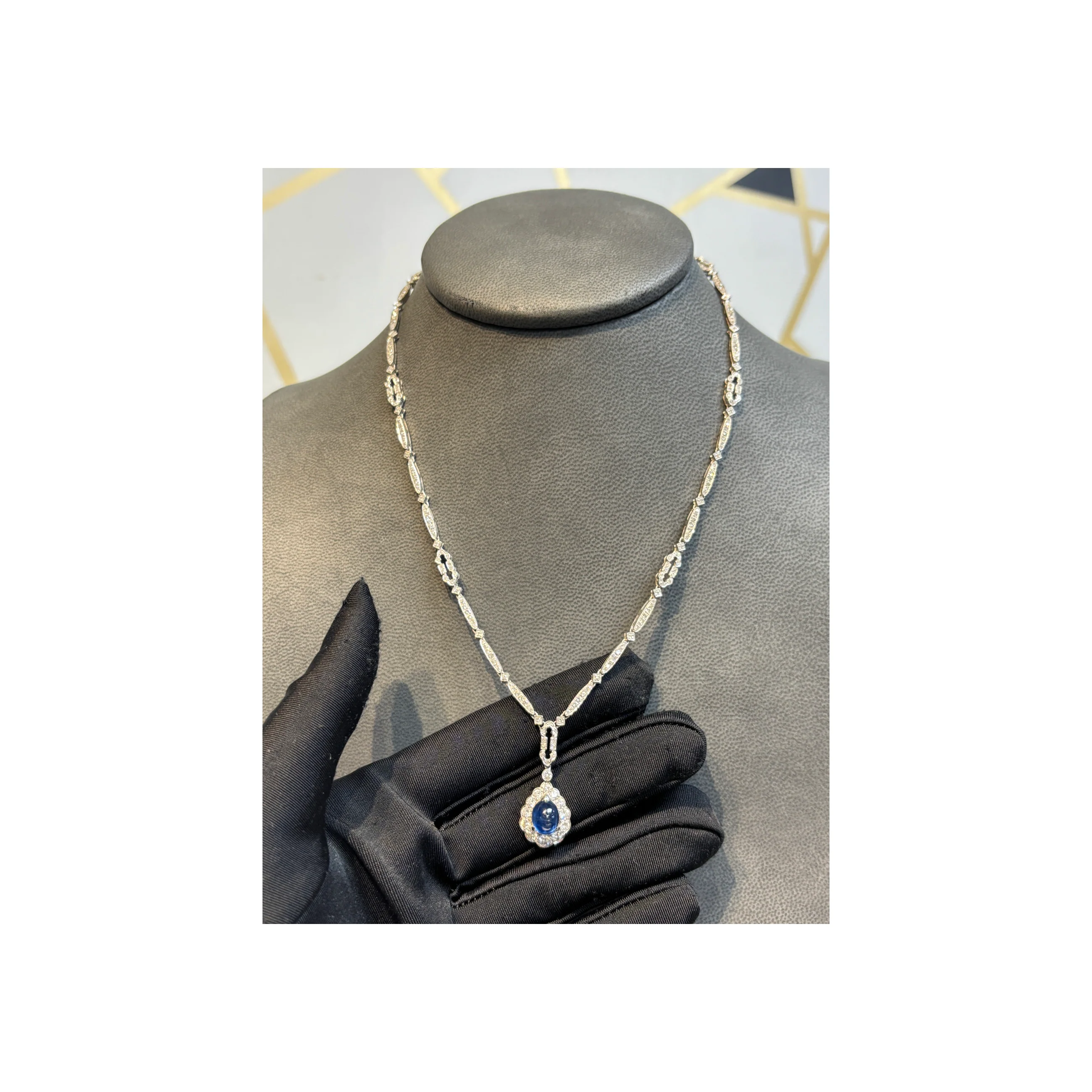 Cabochon Sapphire and Diamond Necklace - Image 3