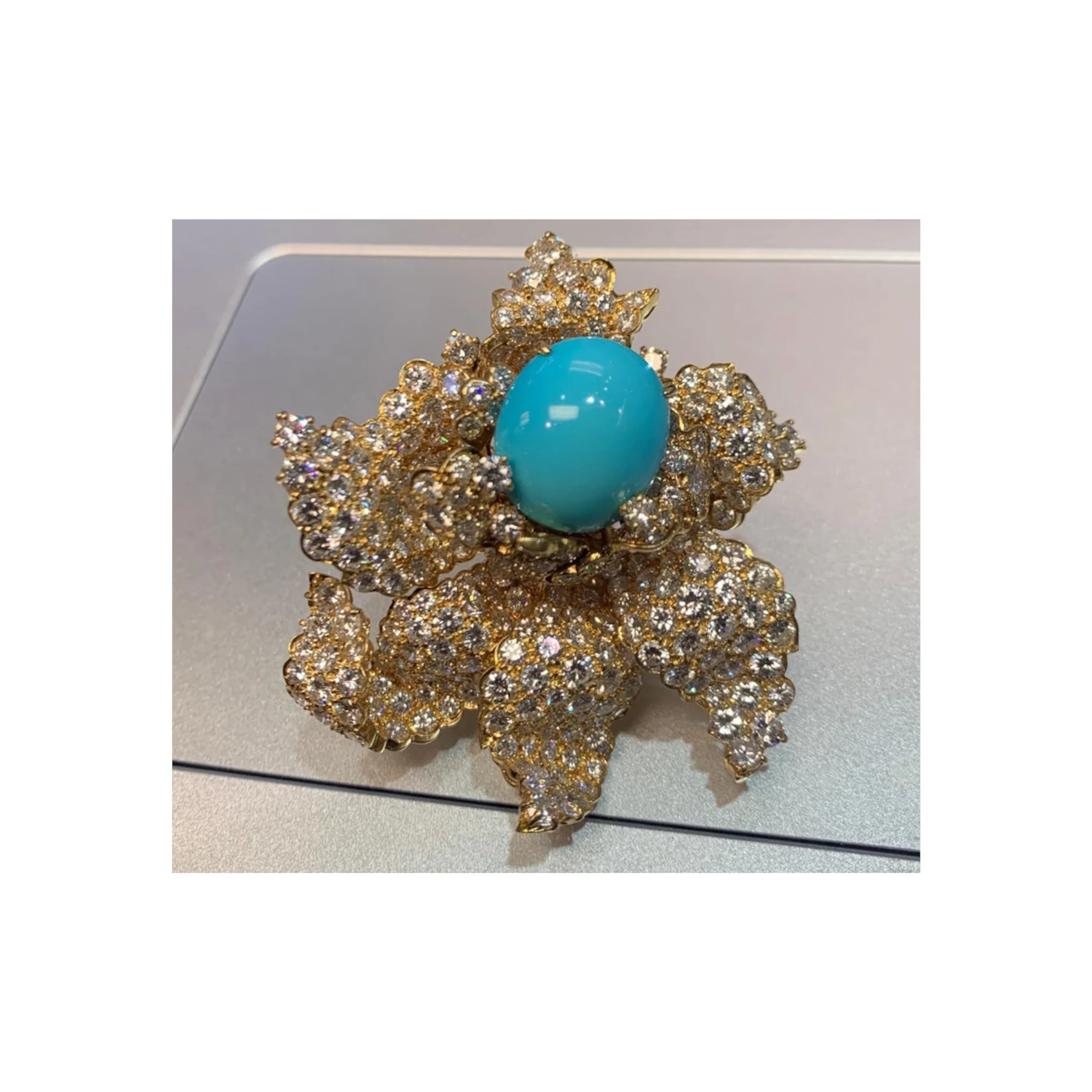 Cabochon Turquoise & Diamond Flower Brooch - Image 7
