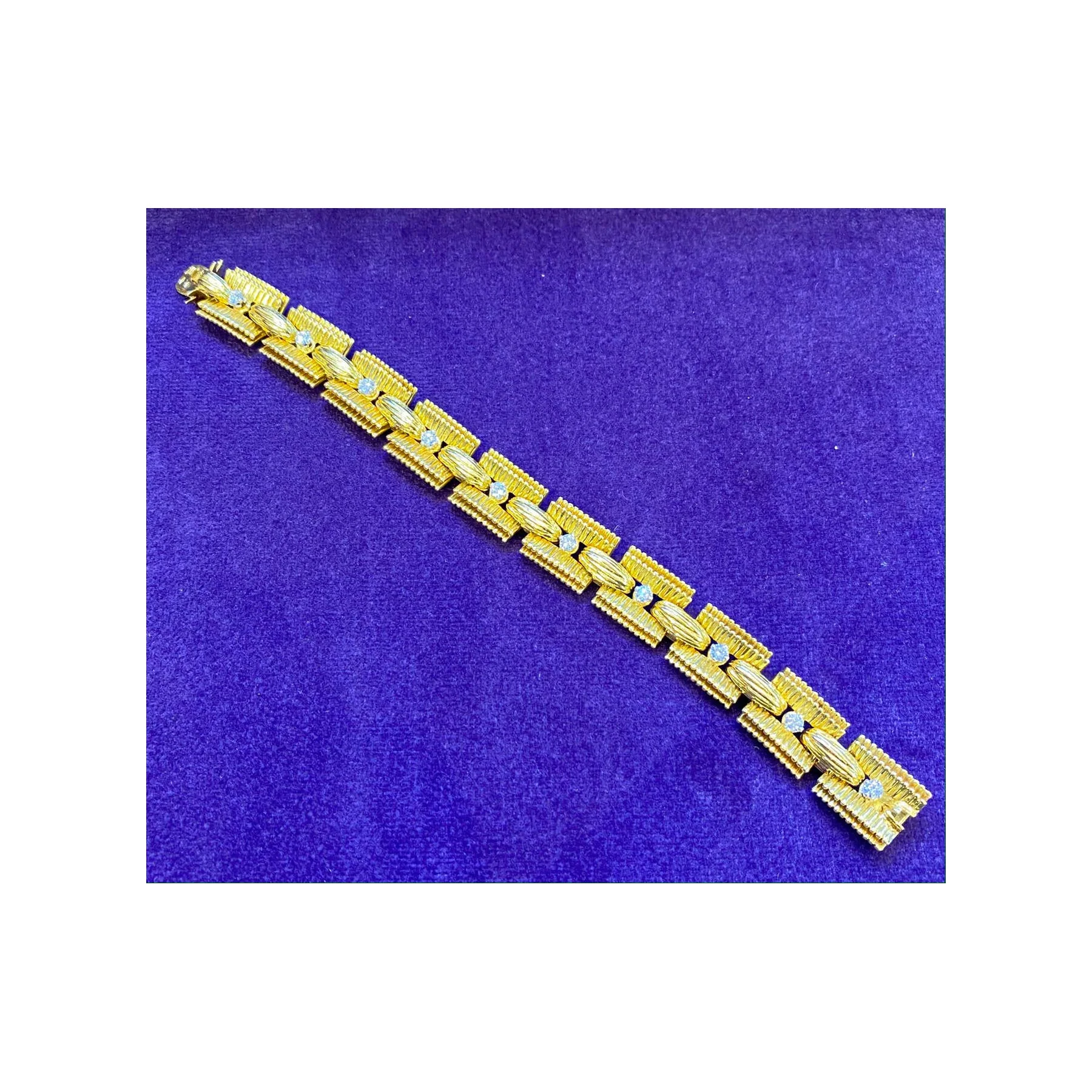 Cartier Yellow Gold and Diamond Bracelet - Image 6