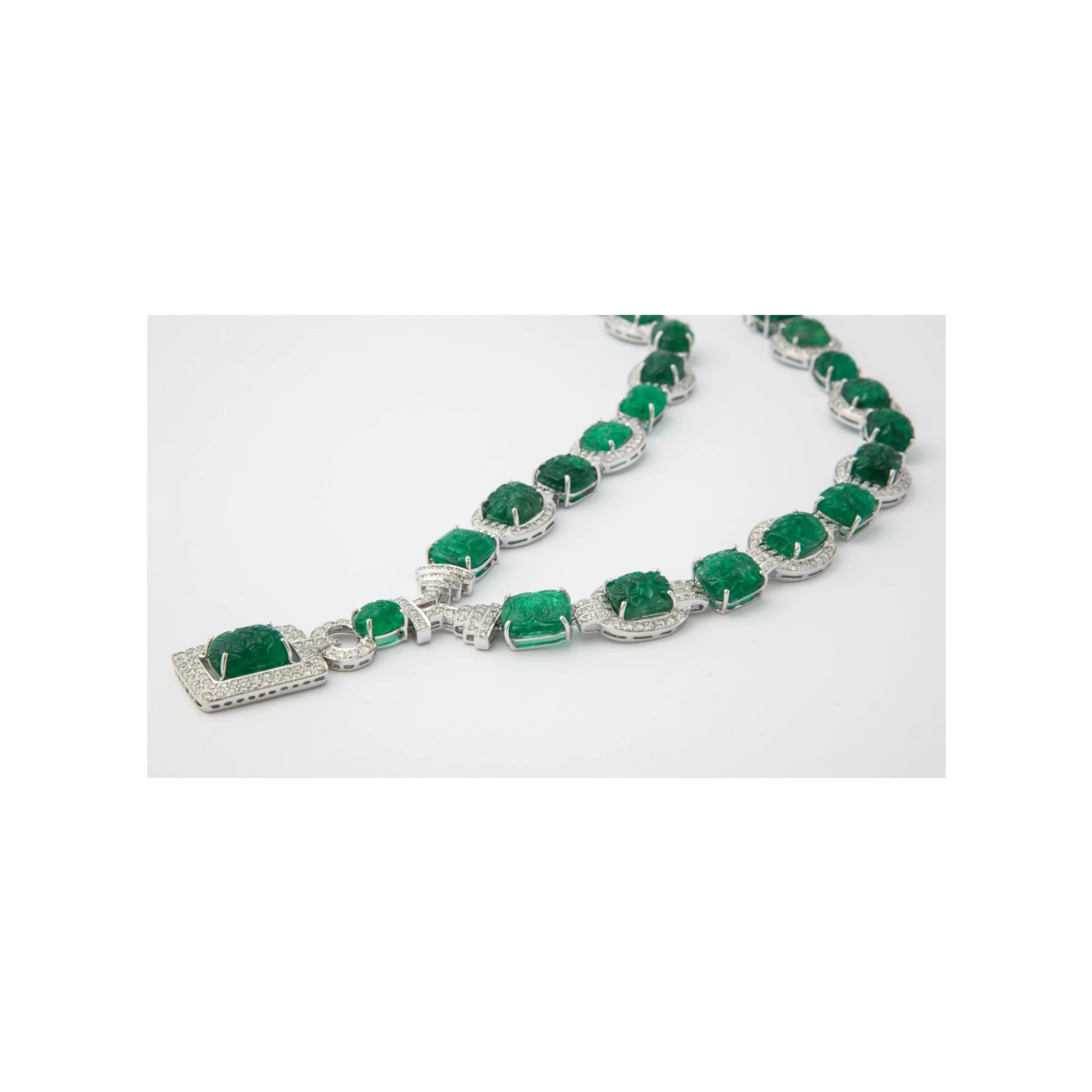Carved Emerald and Diamond Necklace - Image 3
