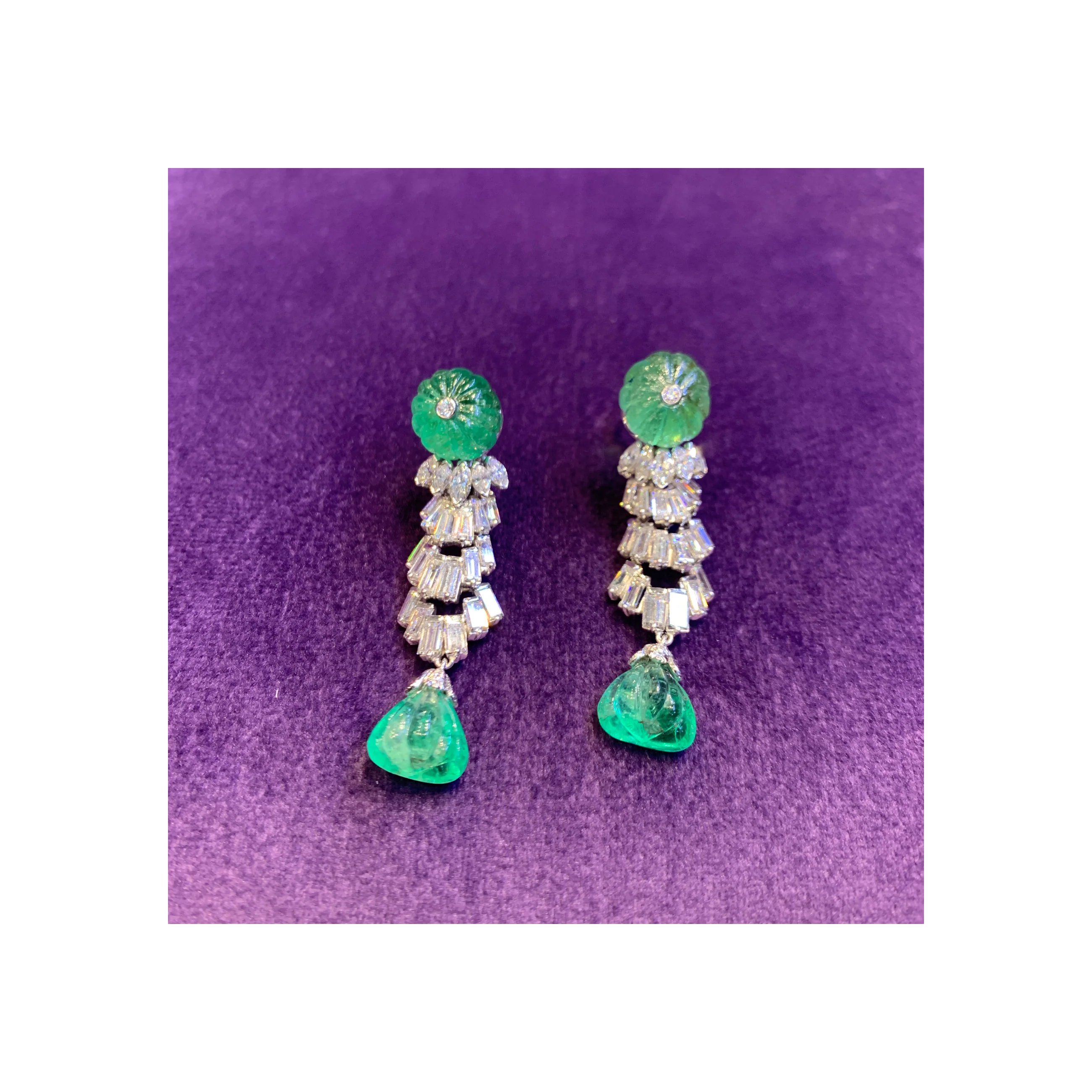 David Webb Carved Emerald & Diamond Earrings - Image 7