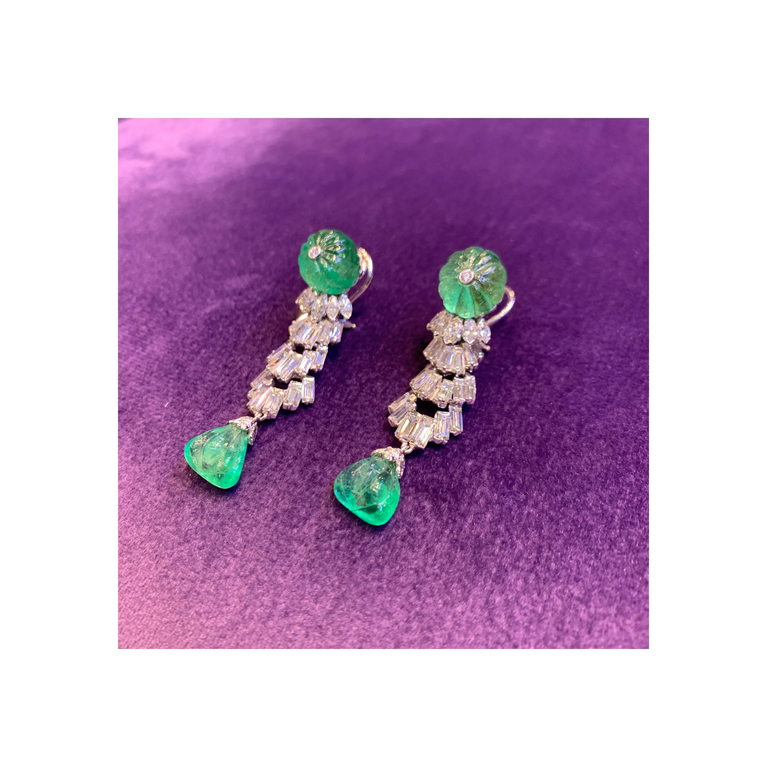 David Webb Carved Emerald & Diamond Earrings - Image 8
