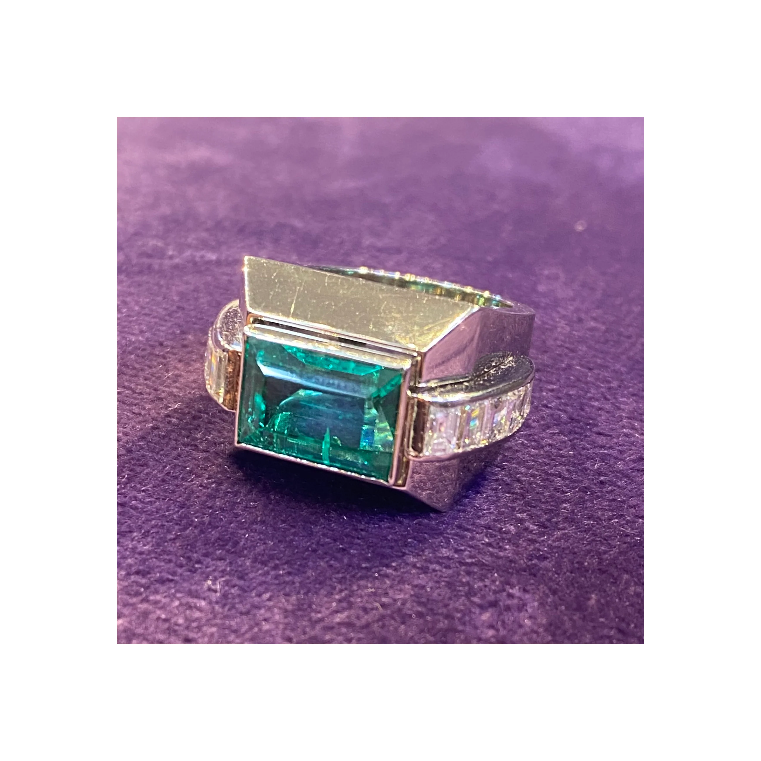David Webb Colombian Emerald & Diamond Men's Ring - Image 6
