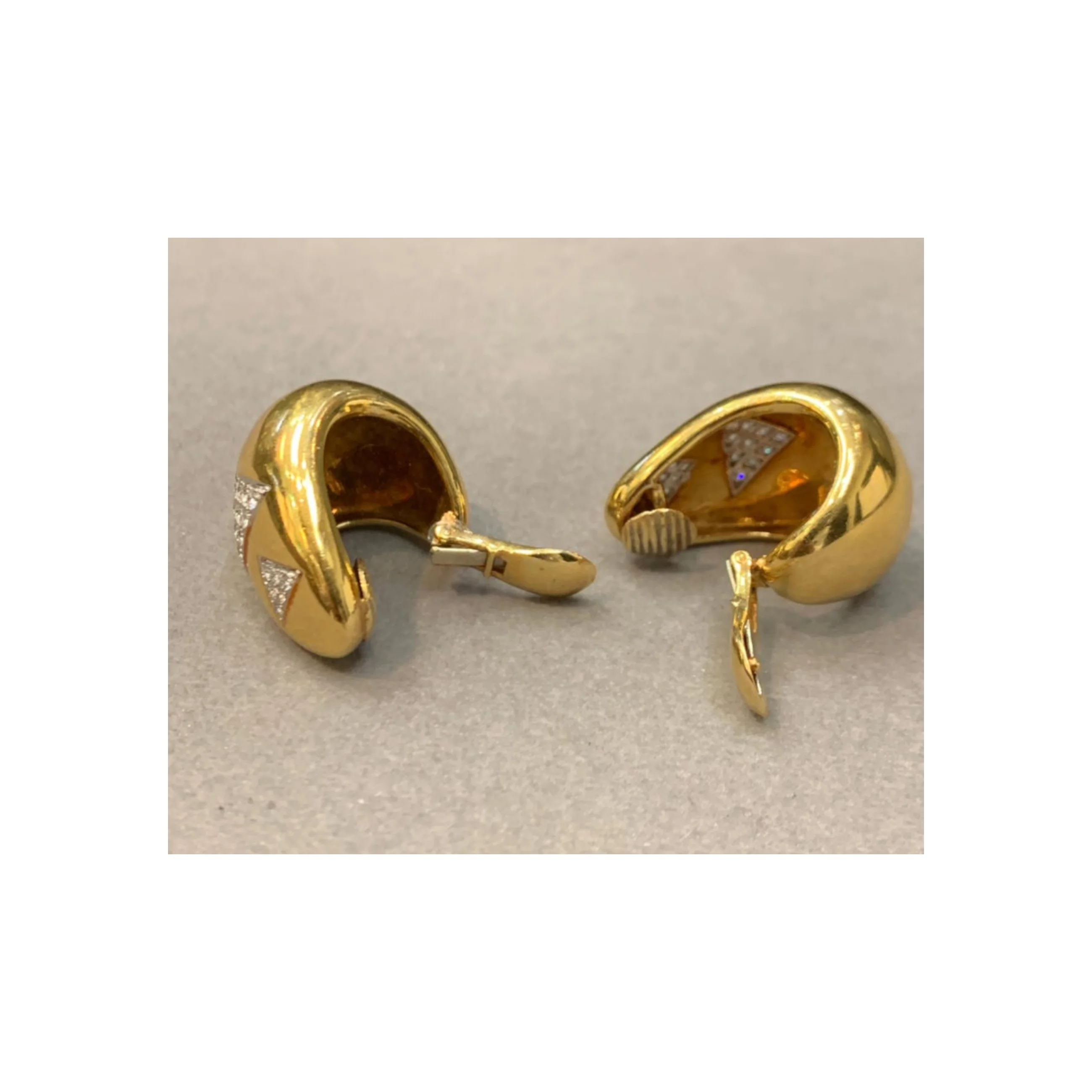 David Webb Diamond & Gold Earrings - Image 7