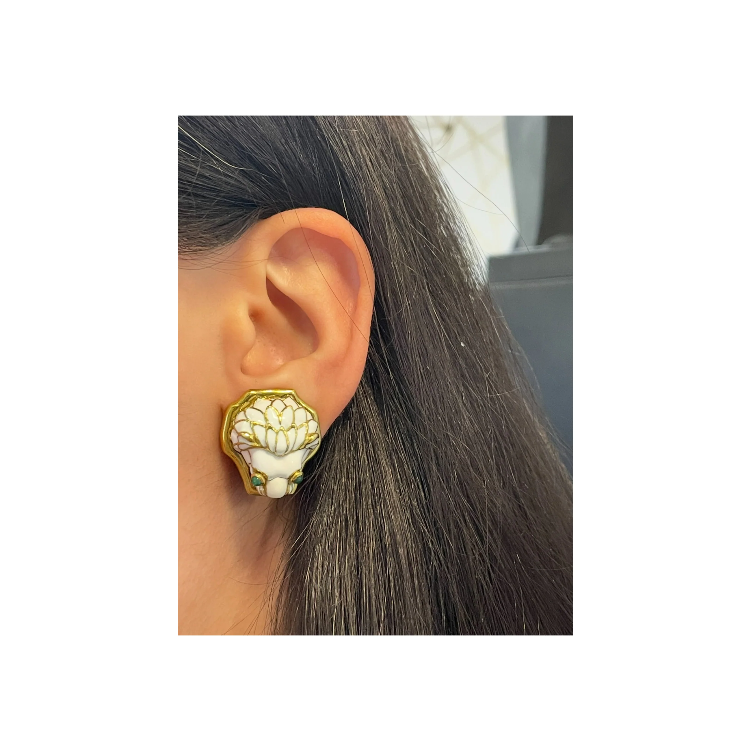 David Webb Enameled Lions Head Earrings - Image 2