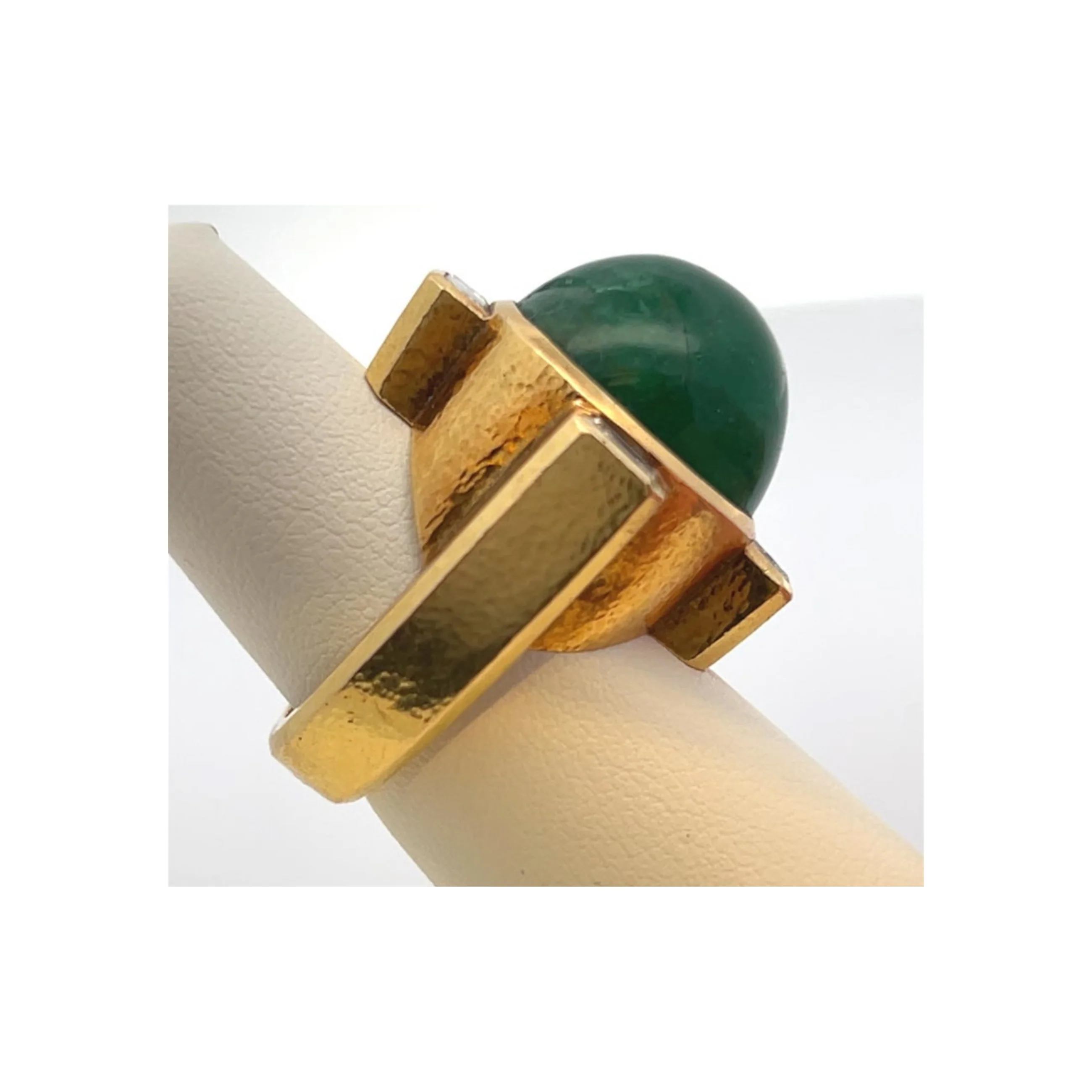 David Webb Men's Emerald and Diamond Ring - Image 11