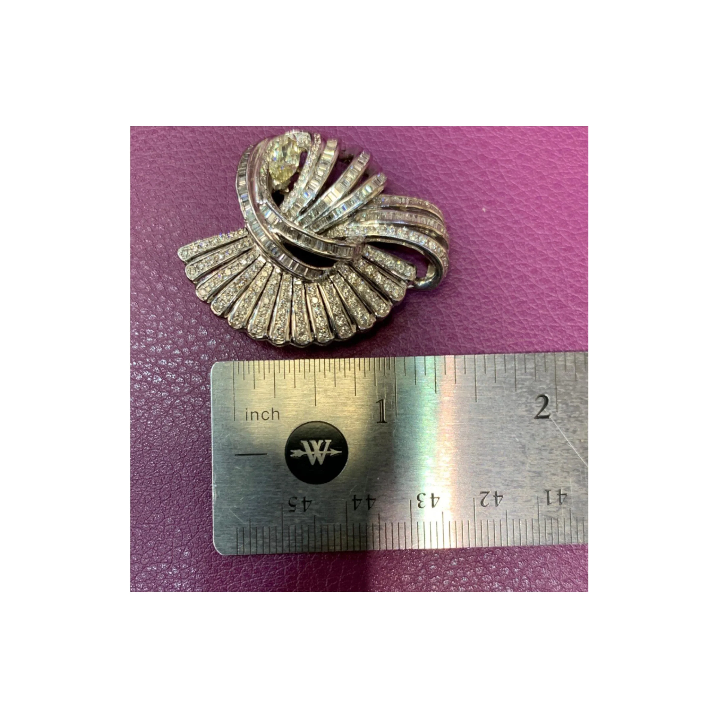Diamond Double Clip Brooch - Image 4