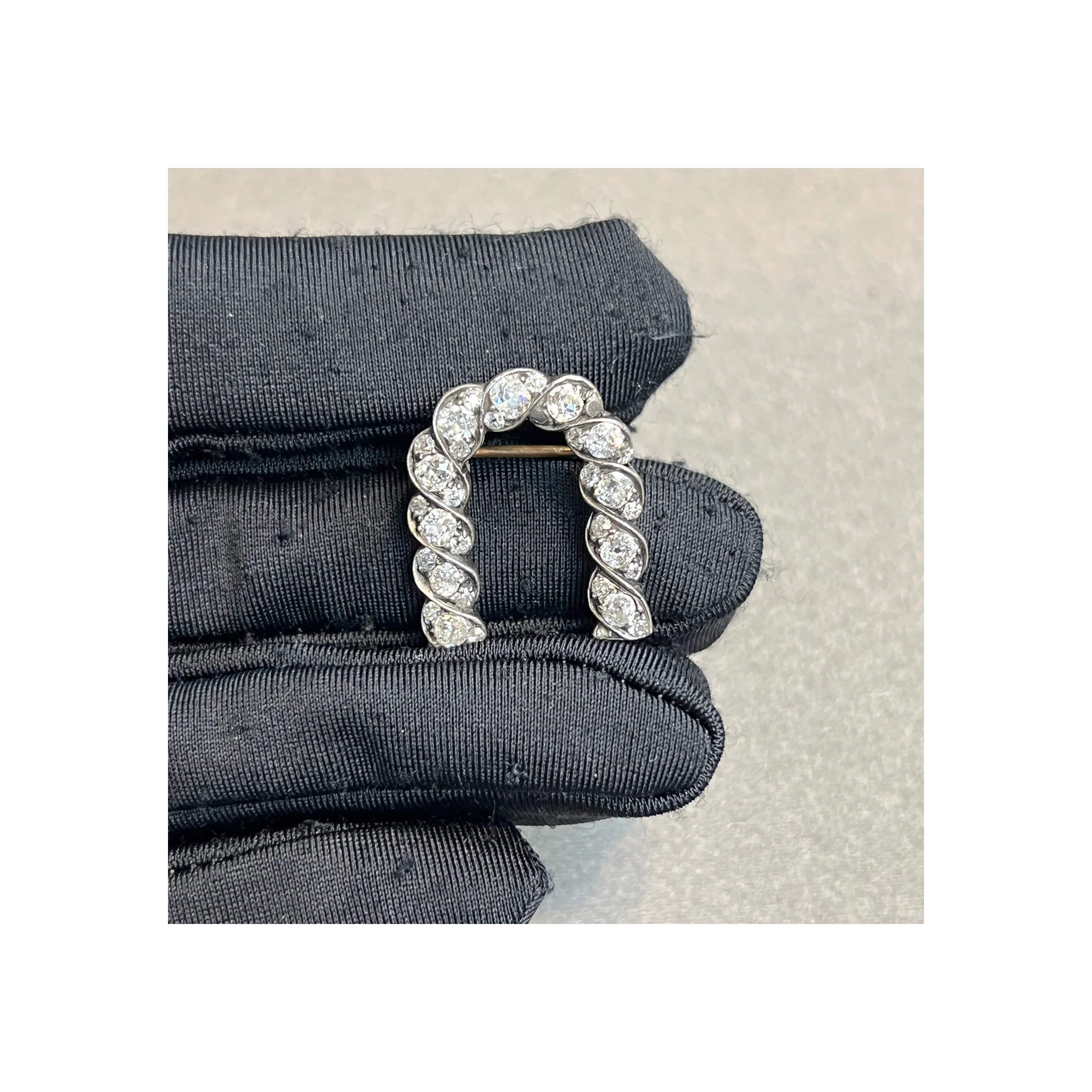 Diamond Horseshoe Brooch - Image 2
