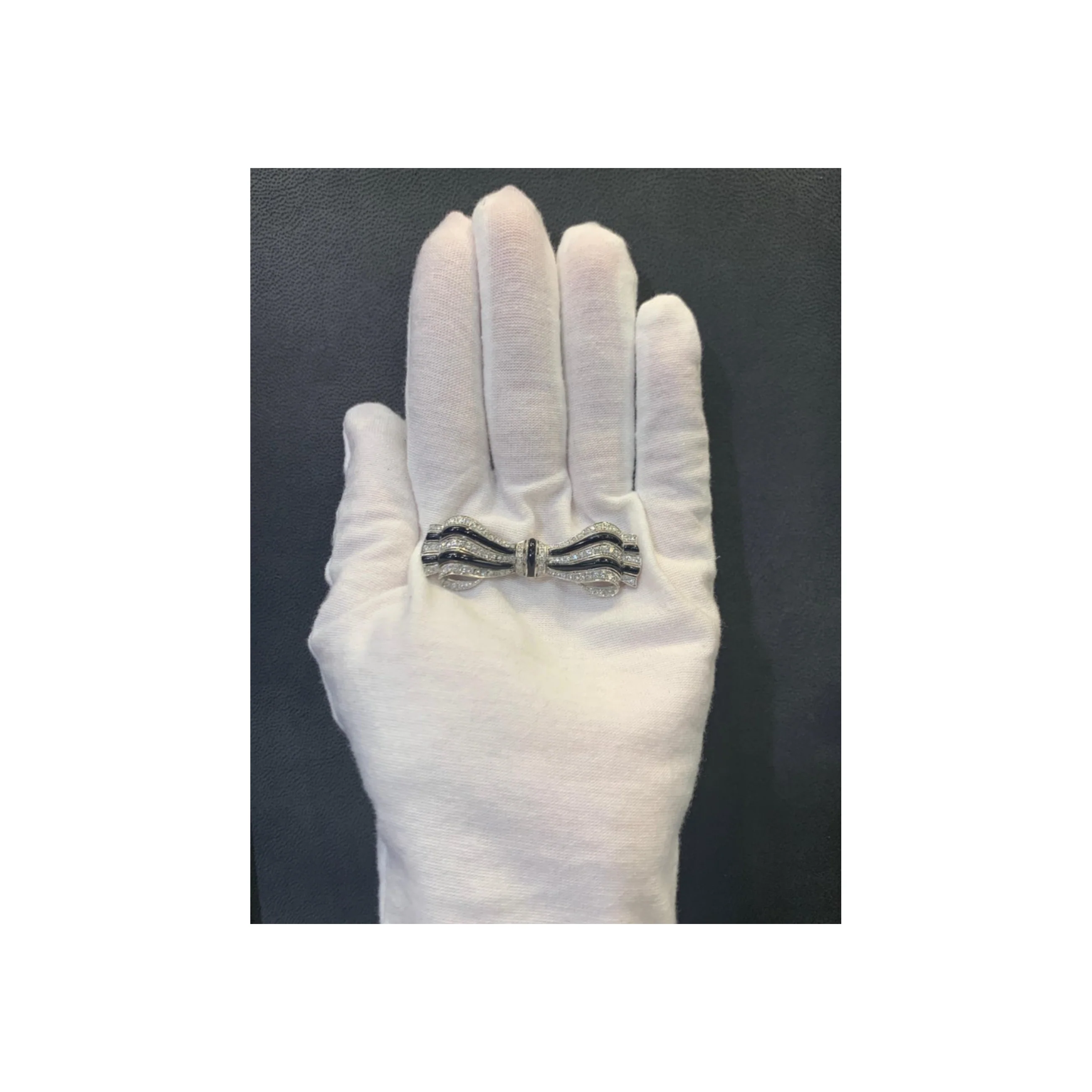 Diamond & Onyx Bow Brooch - Image 3