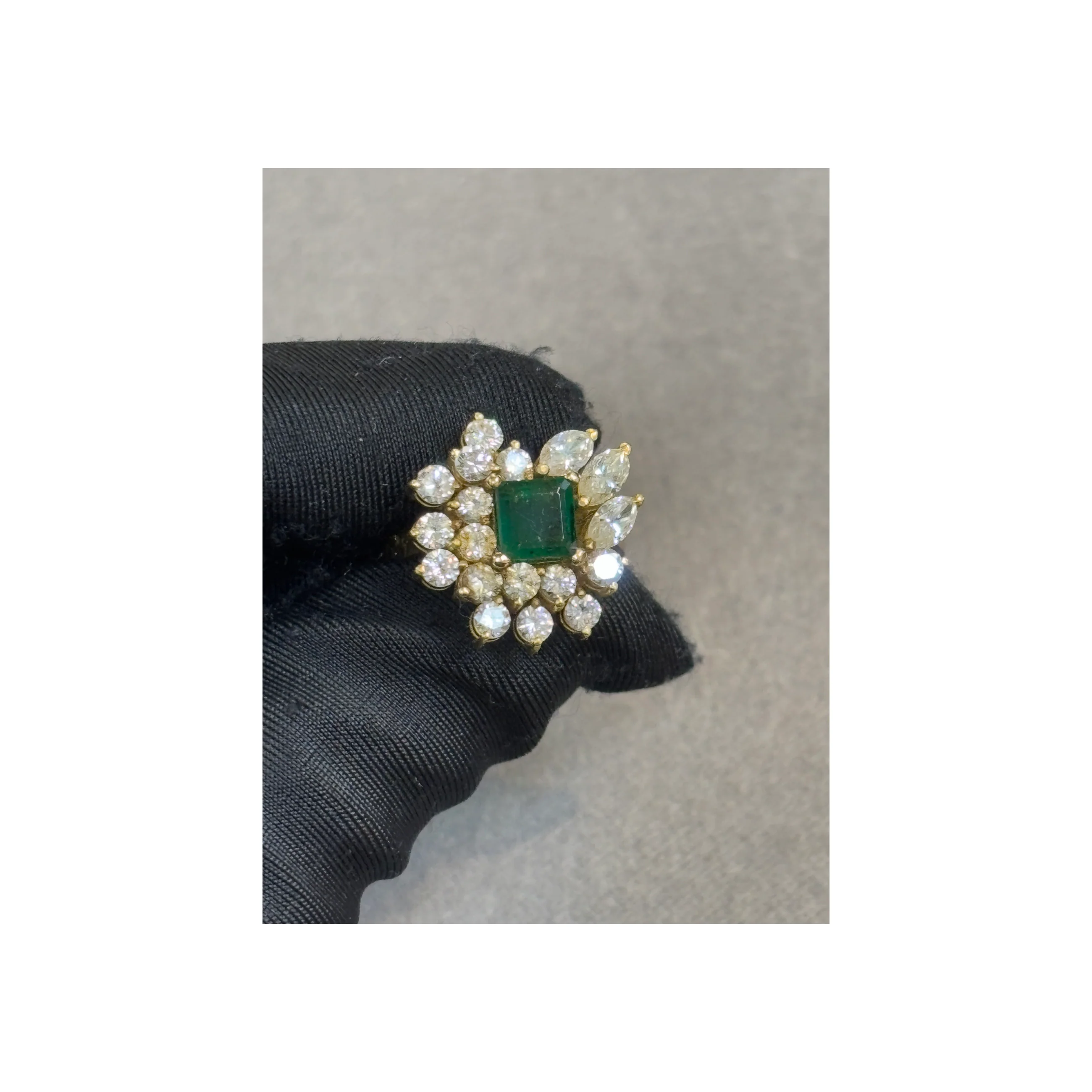 Emerald and Diamond Cluster Ring - Image 3