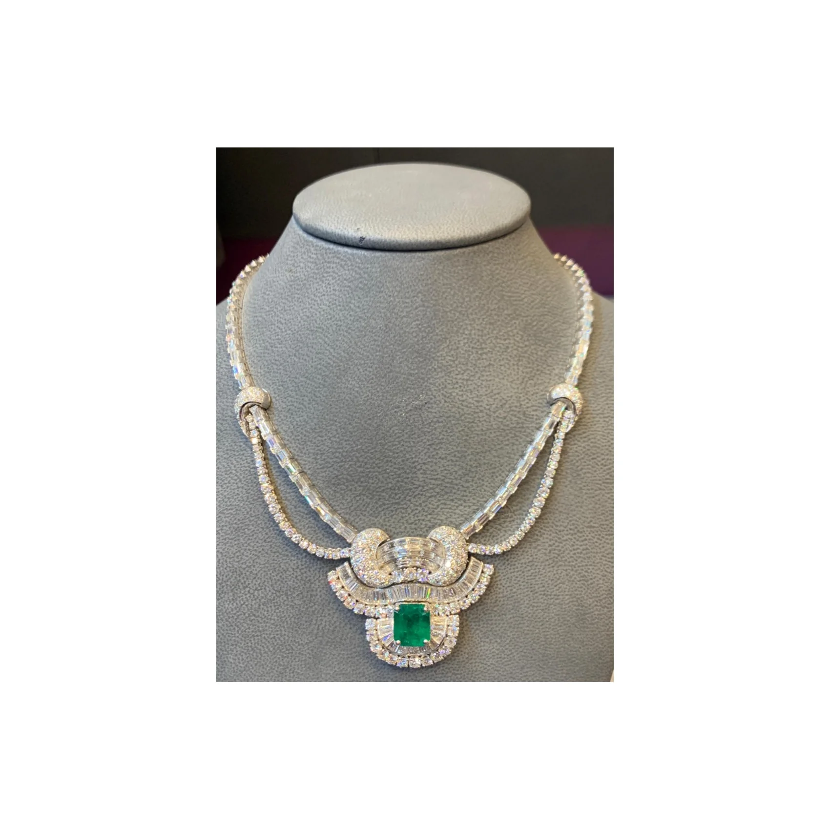 Emerald and Diamond Necklace - Image 3