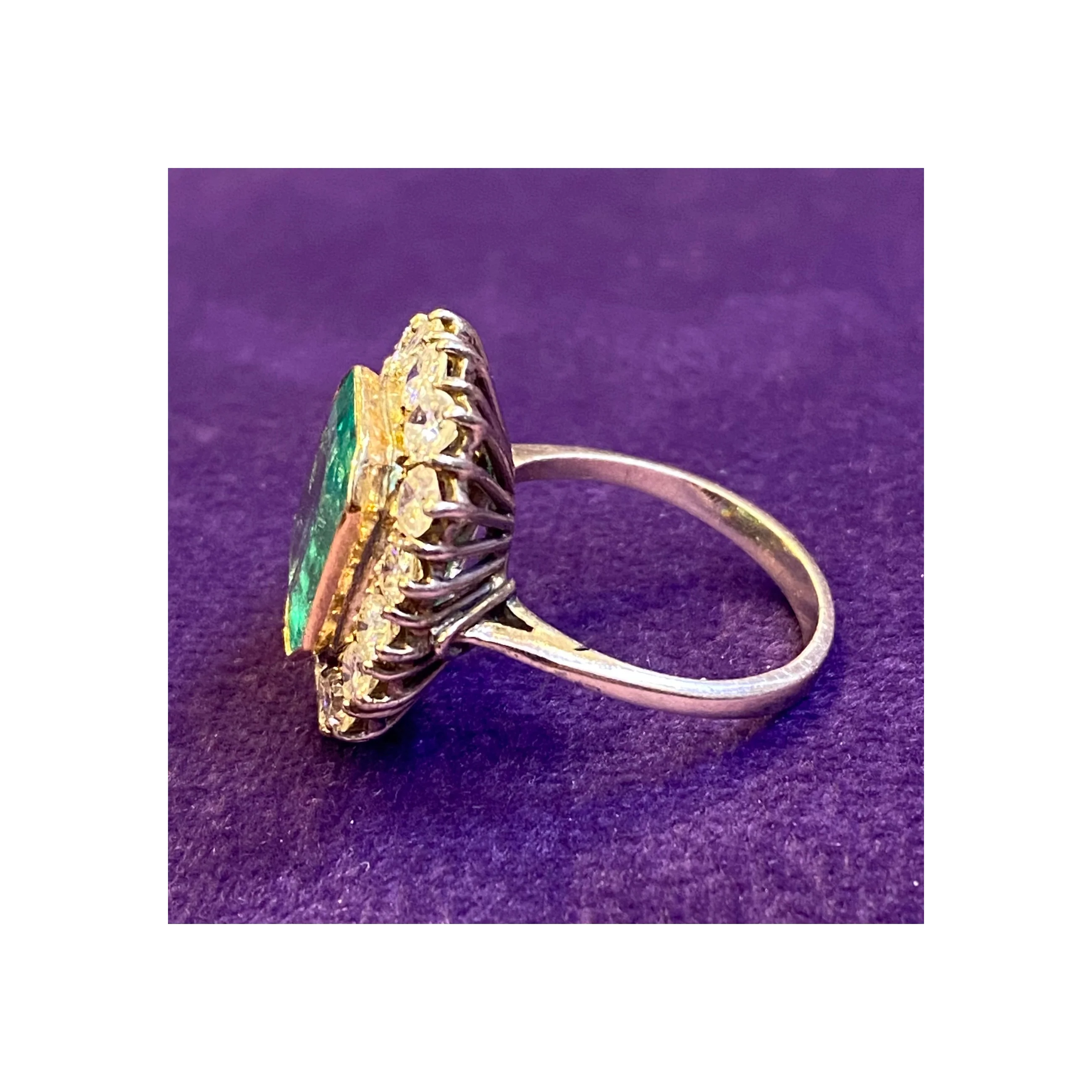 Emerald & Diamond Ring - Image 5