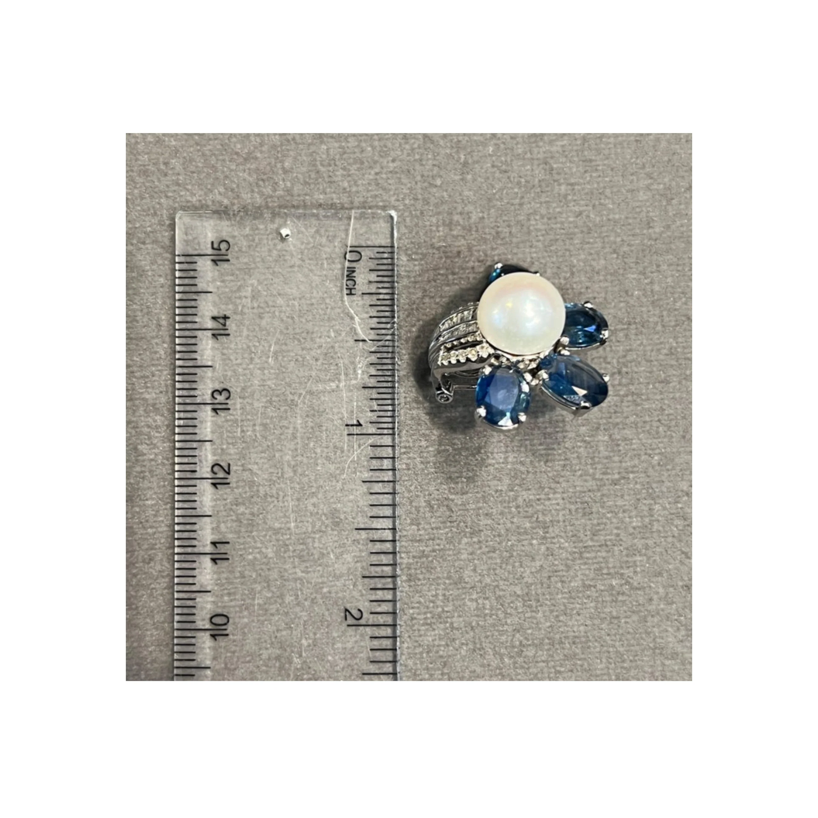 Floral Sapphire and Pearl Earrings - Image 5