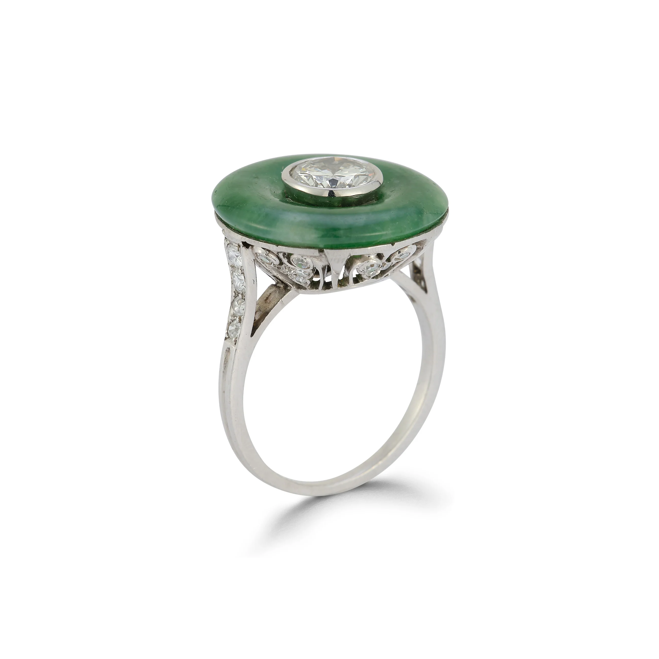 French Art Deco Jade Diamond Ring - Image 3