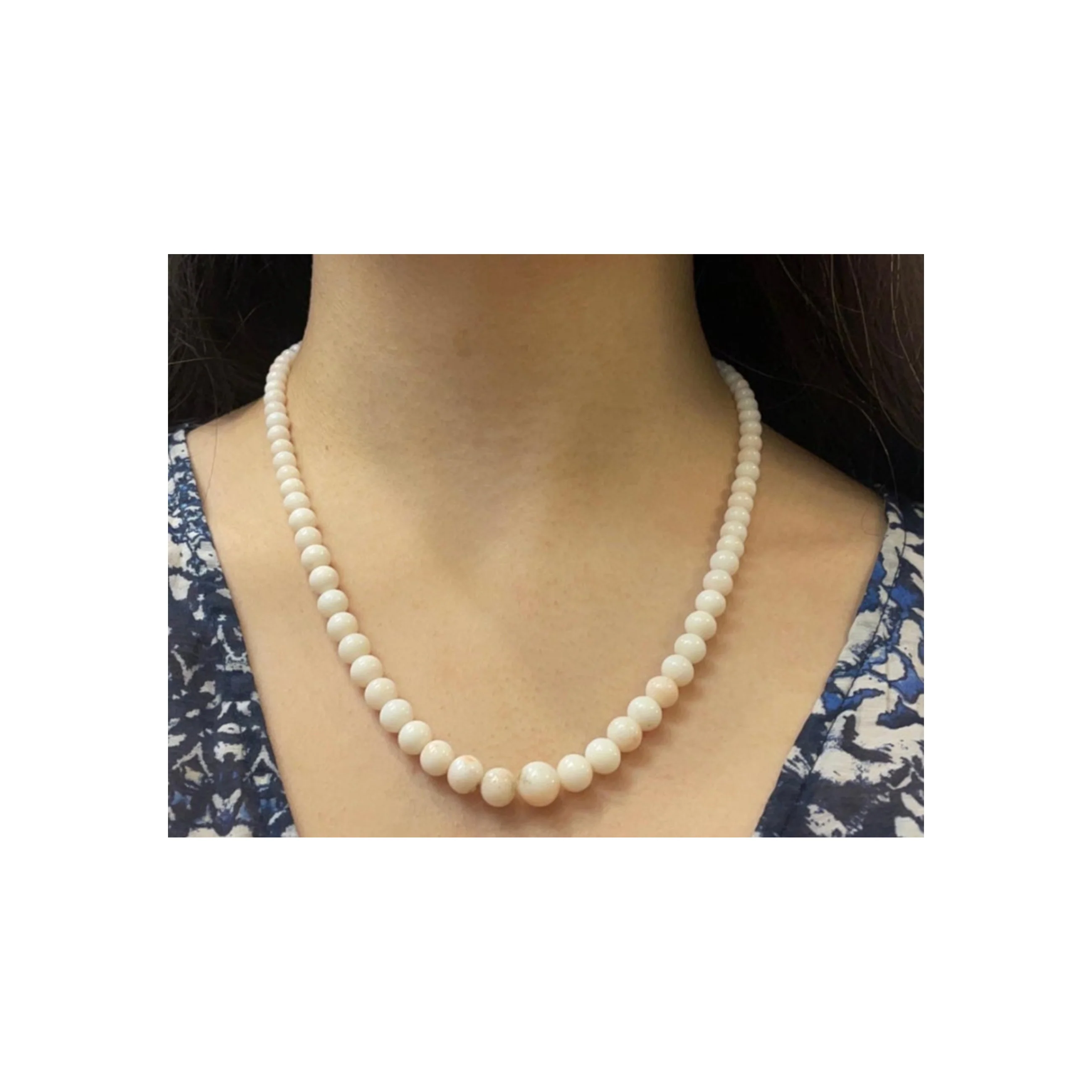 Graduated Coral Beaded Necklace&nbsp; - Image 2