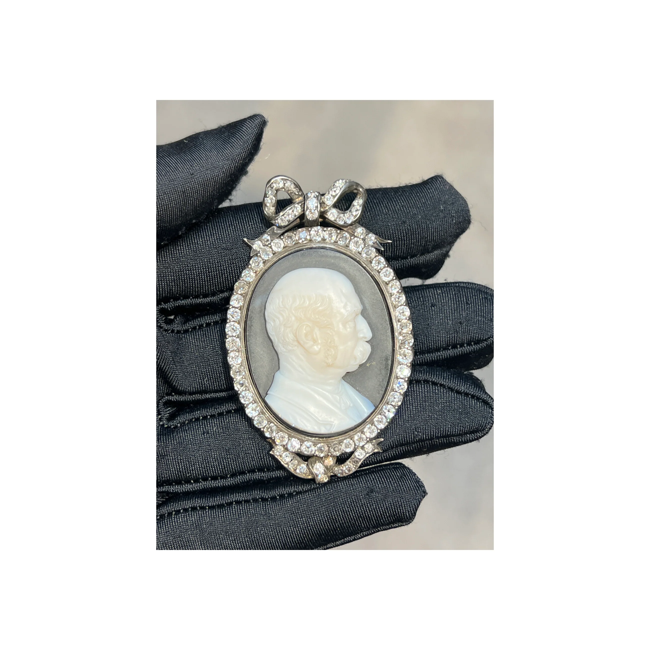 Hardstone Cameo Brooch President Taft - Image 2