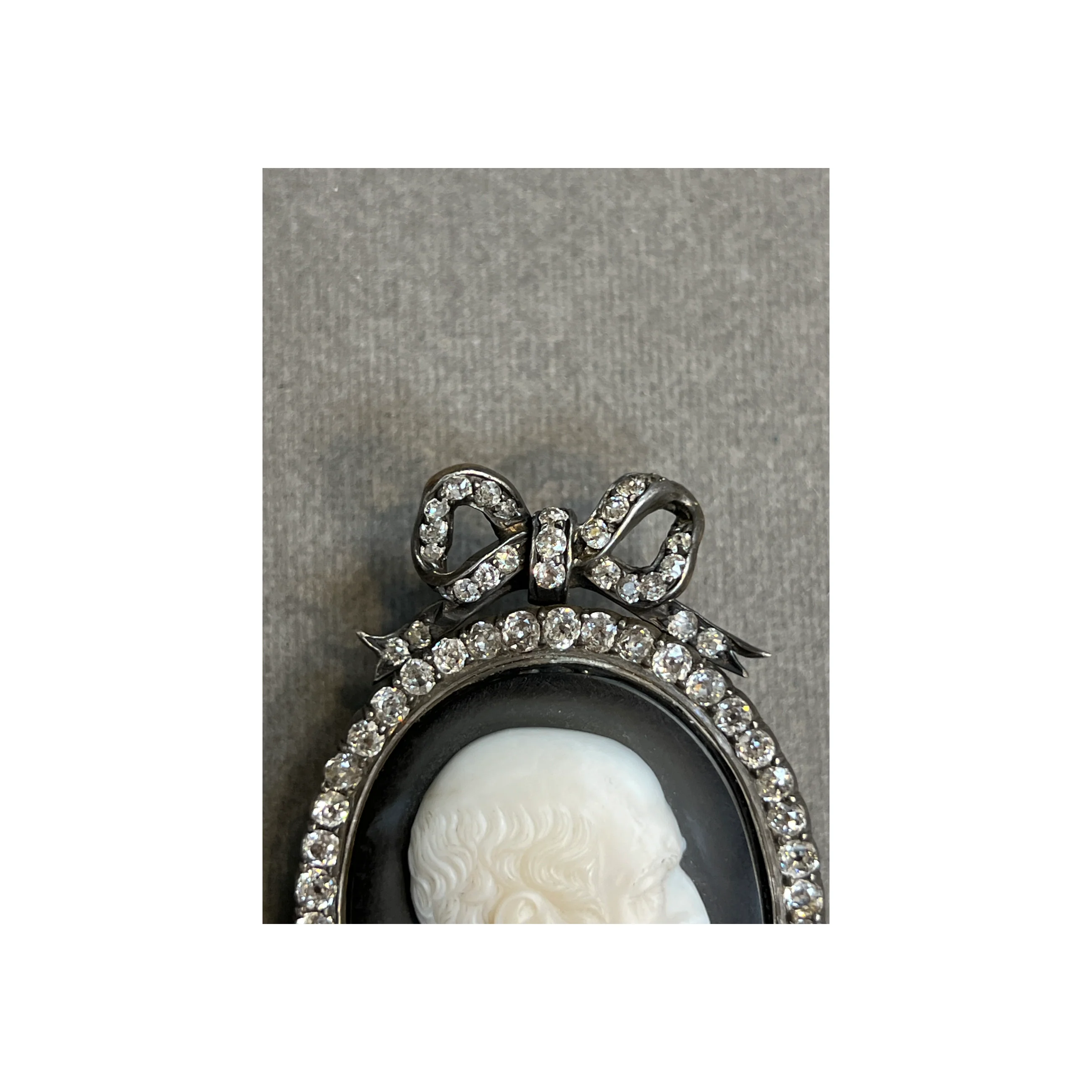 Hardstone Cameo Brooch President Taft - Image 3