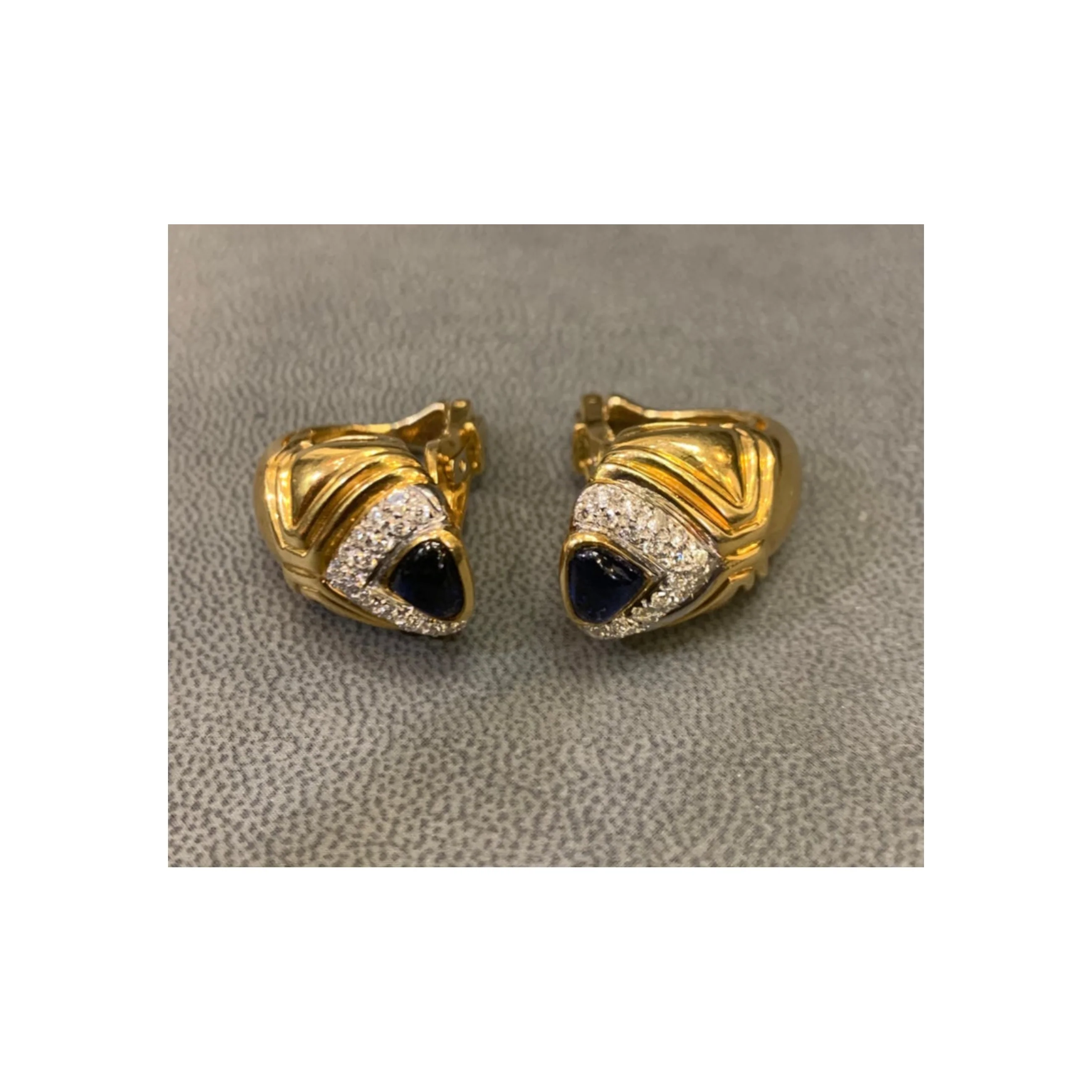 Heart Shape Cabochon Sapphire & Diamond Earrings - Image 4