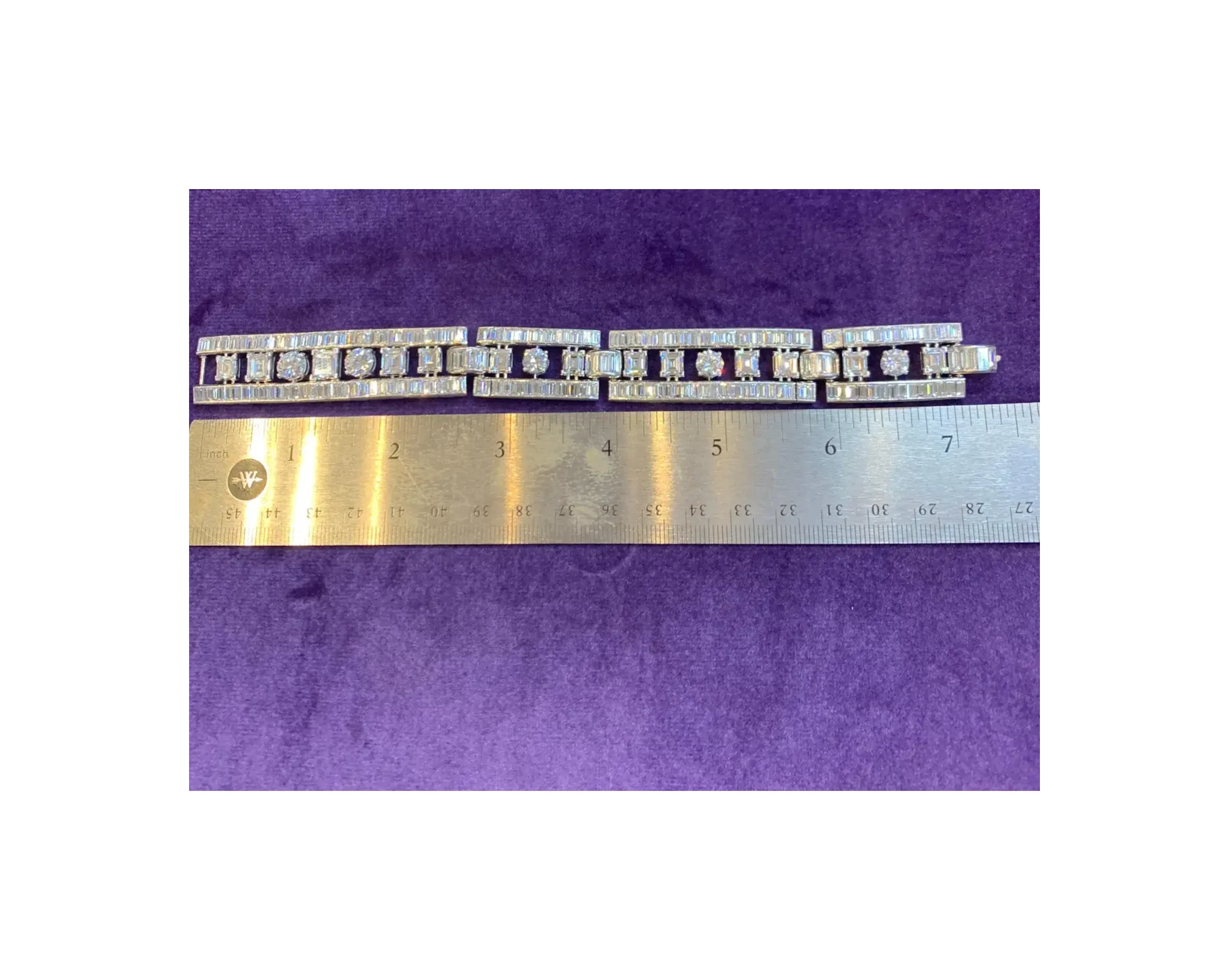 Important Diamond Bracelet - Image 7