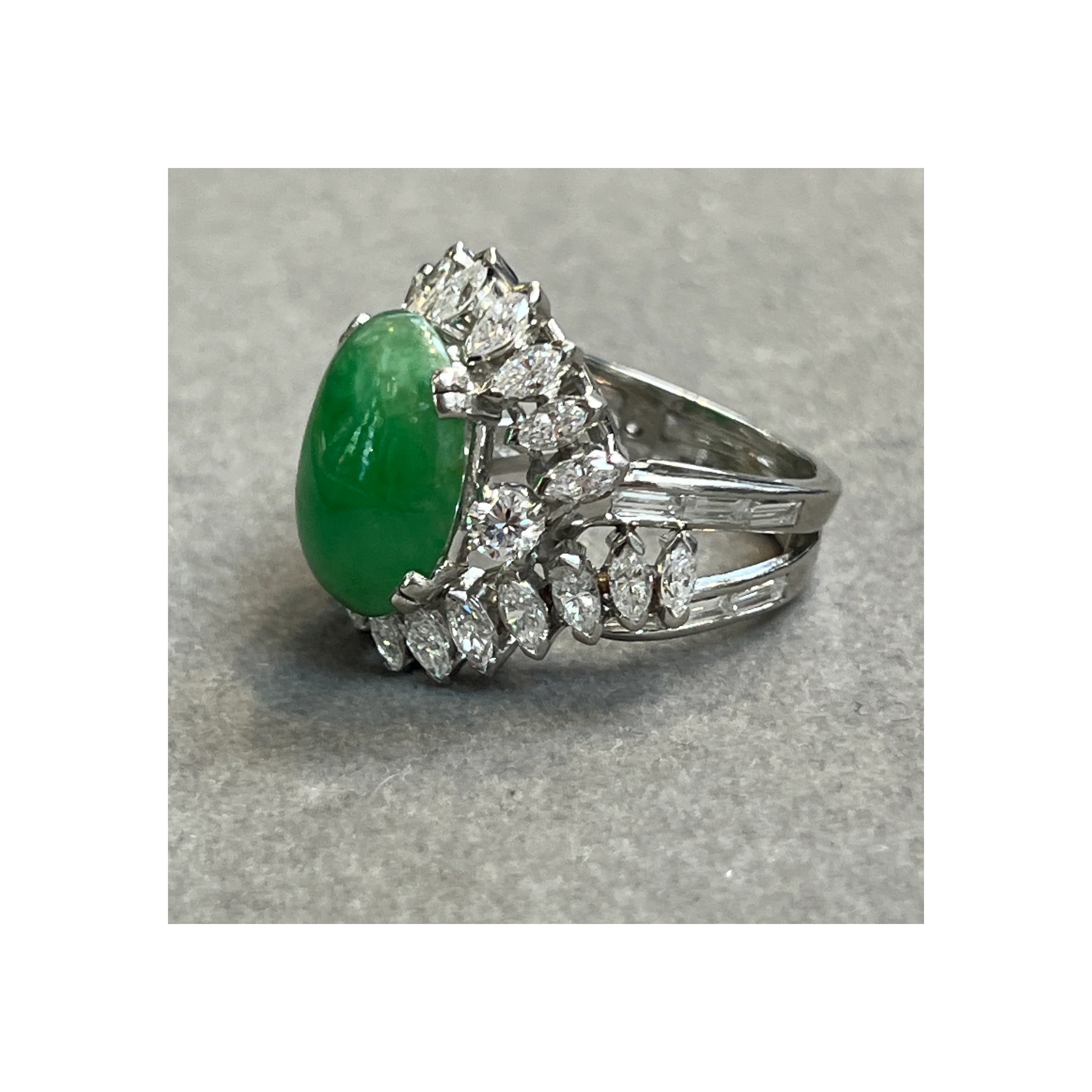 Jade and Diamond Ring - Image 11