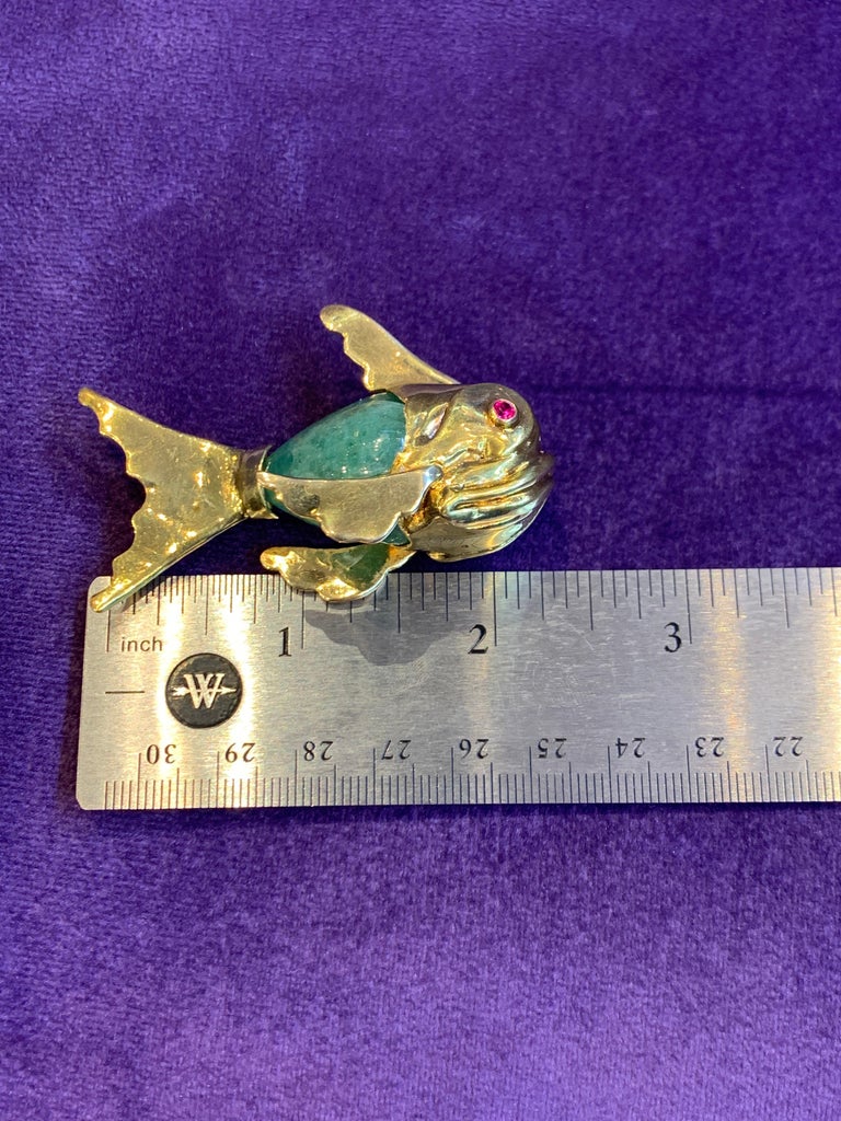 Cabochon Emerald Fish Brooch Pendant - Image 5
