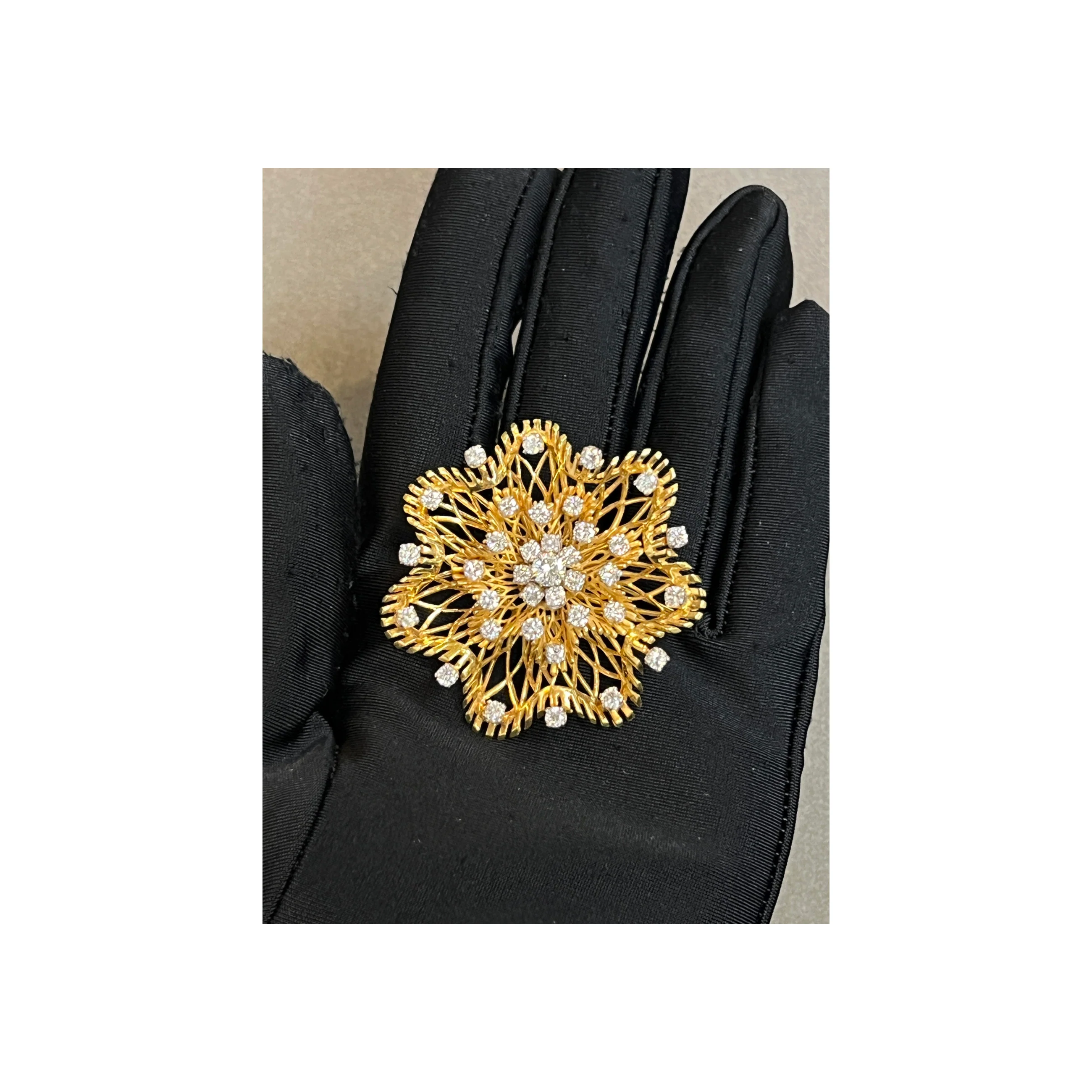 Lace Diamond Brooch - Image 3