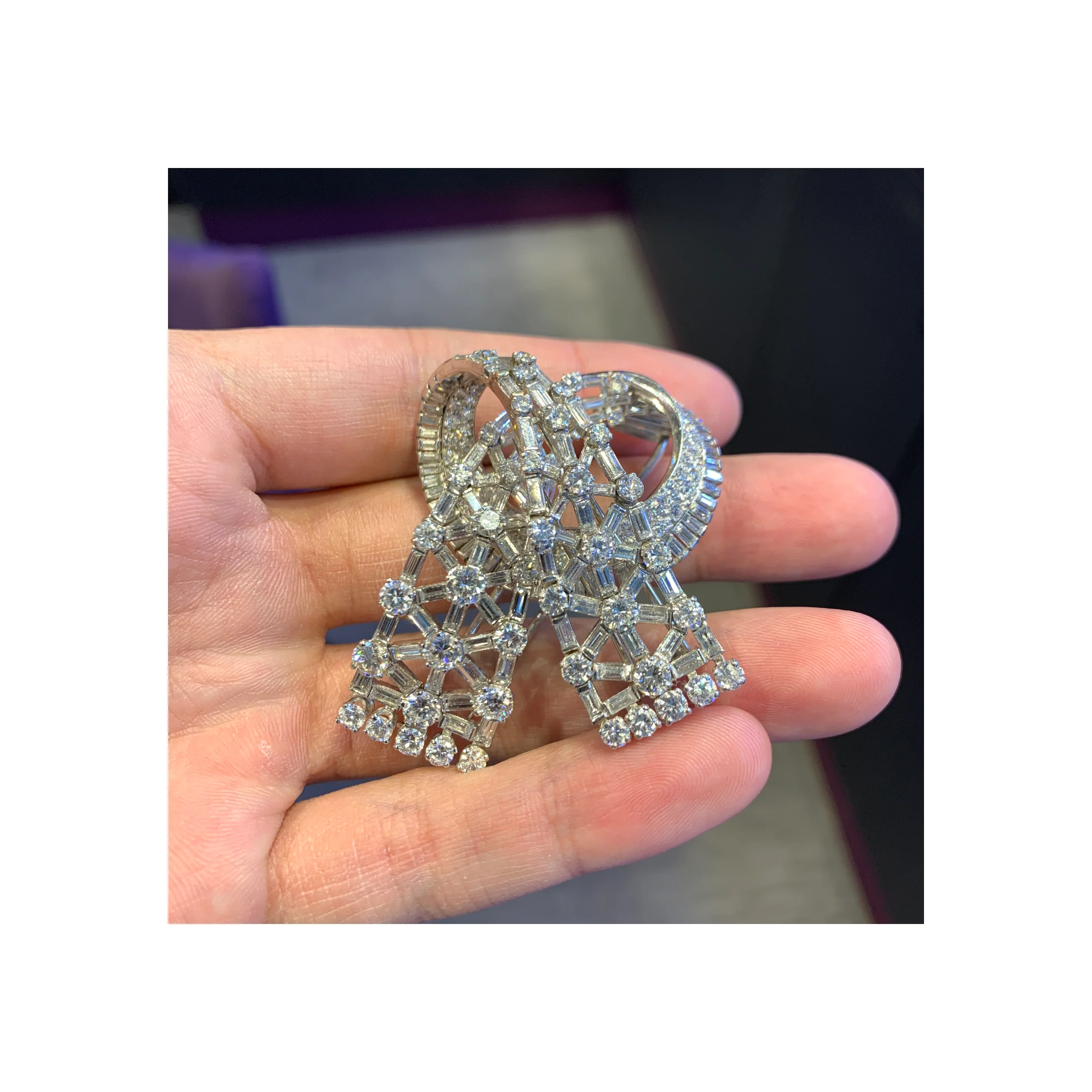 Mellerio Paris Double Clip Bow Brooch - Image 2
