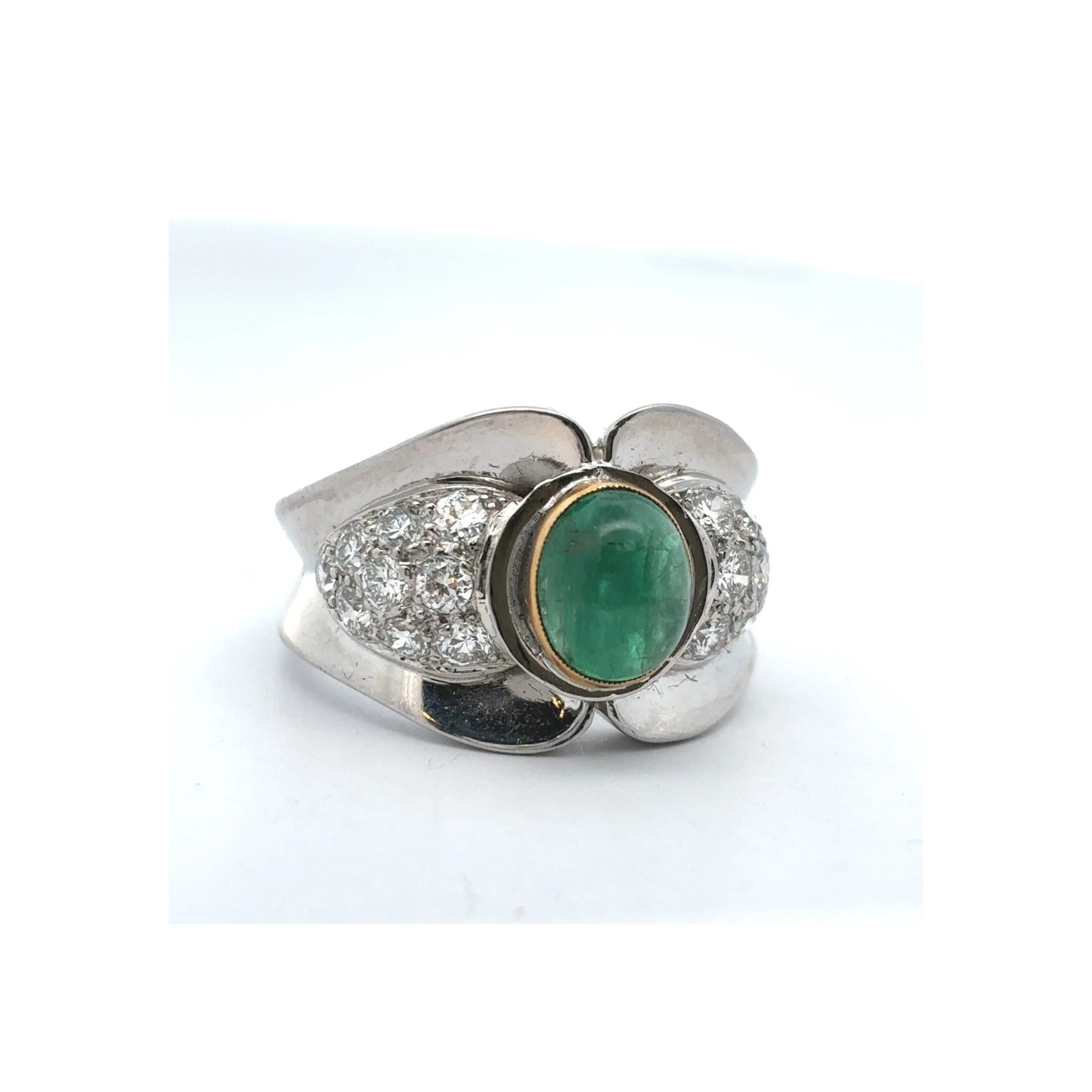 Men's Cabochon Emerald and Diamond Ring - Image 6