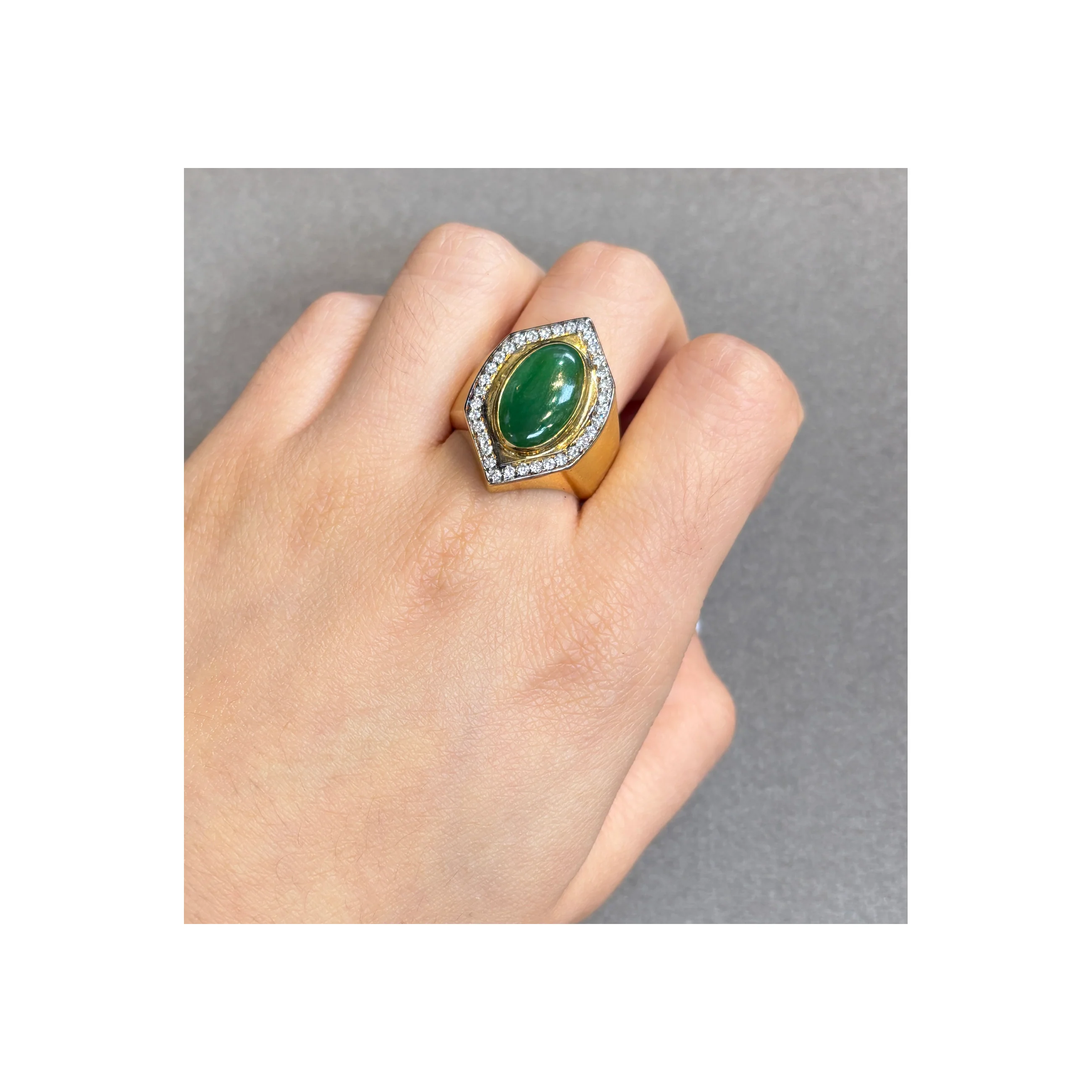 Men's Jade and Diamond Ring - Image 2