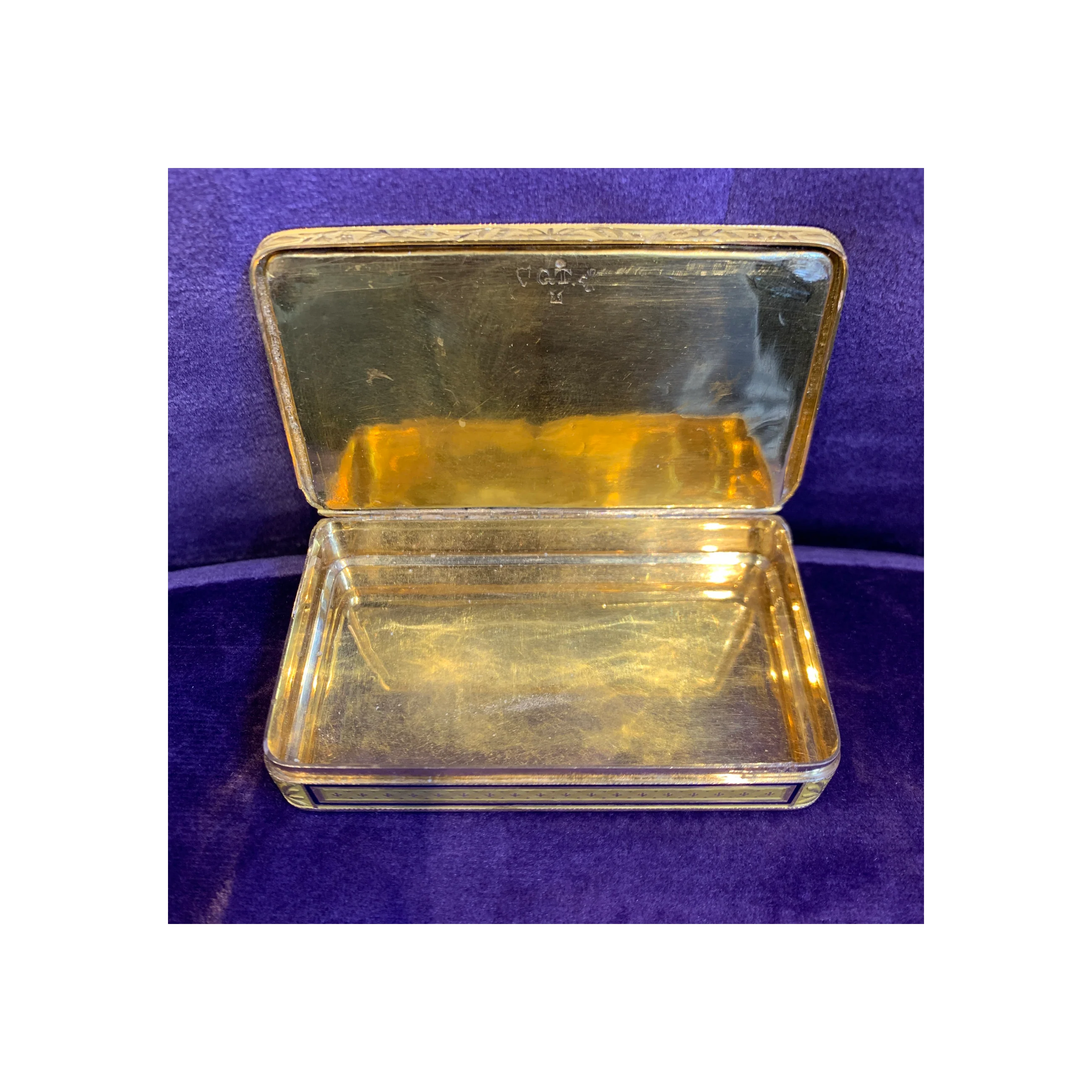 Micro Mosaic Gold Snuff Box - Image 10