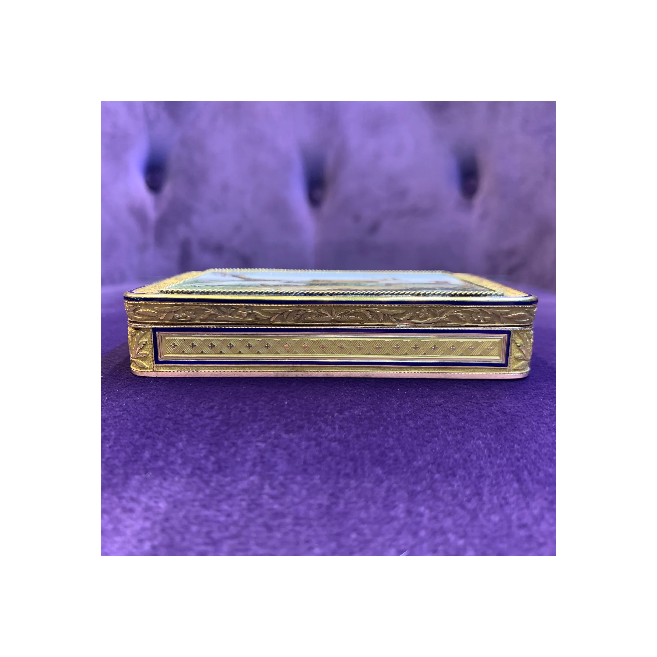 Micro Mosaic Gold Snuff Box - Image 5