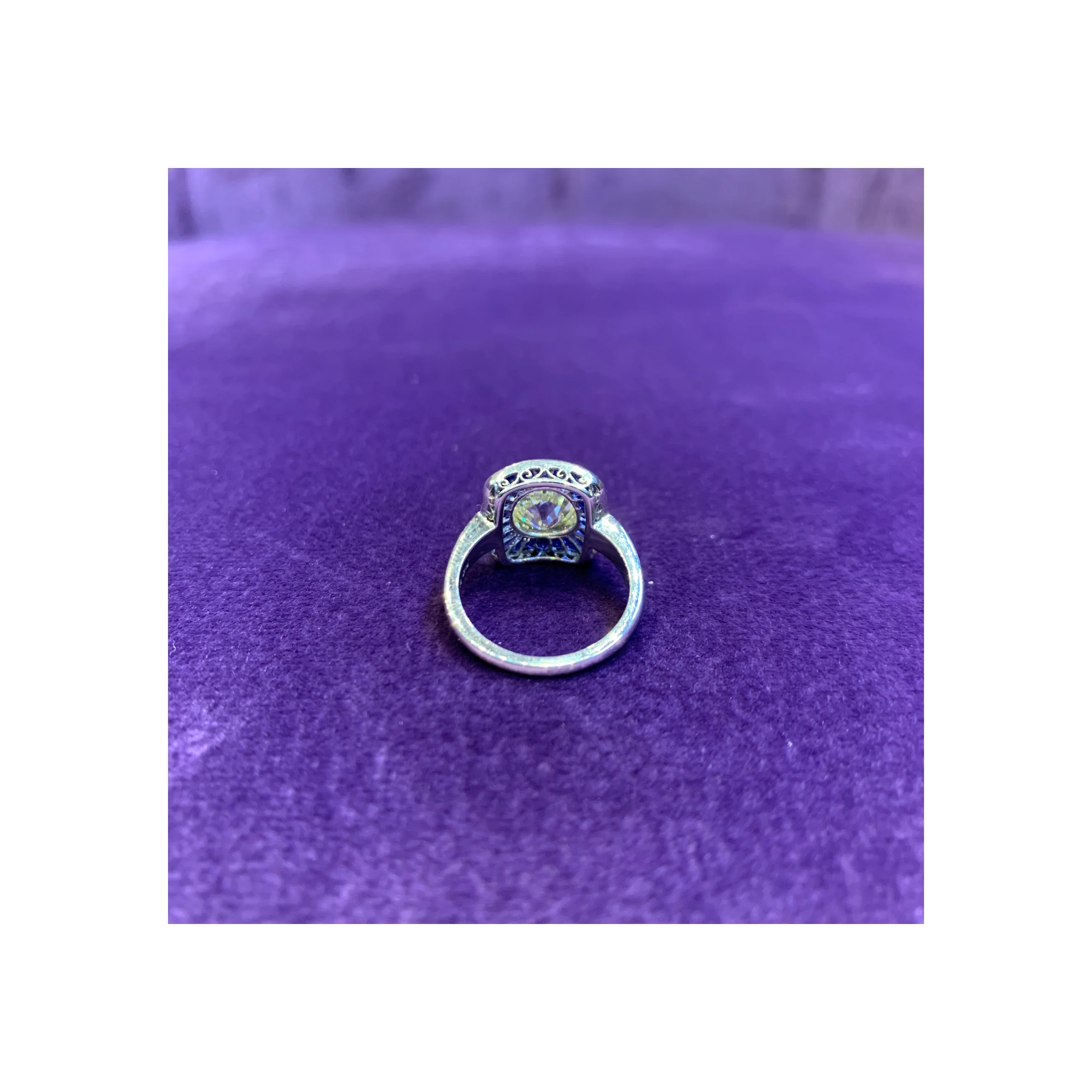 Old Mine Diamond & Sapphire Ring - Image 6