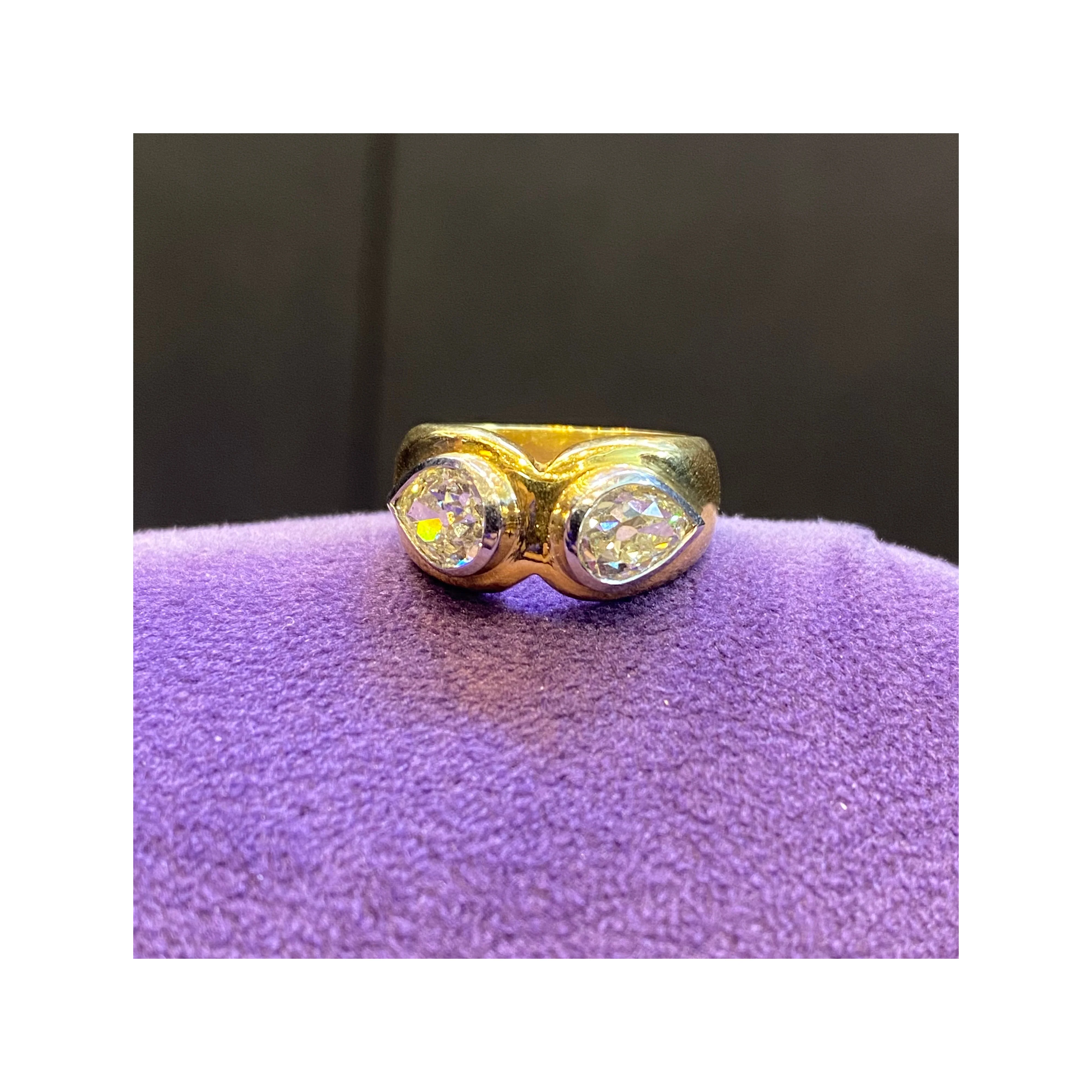 Two Pear Shape Diamond Ring - Image 3