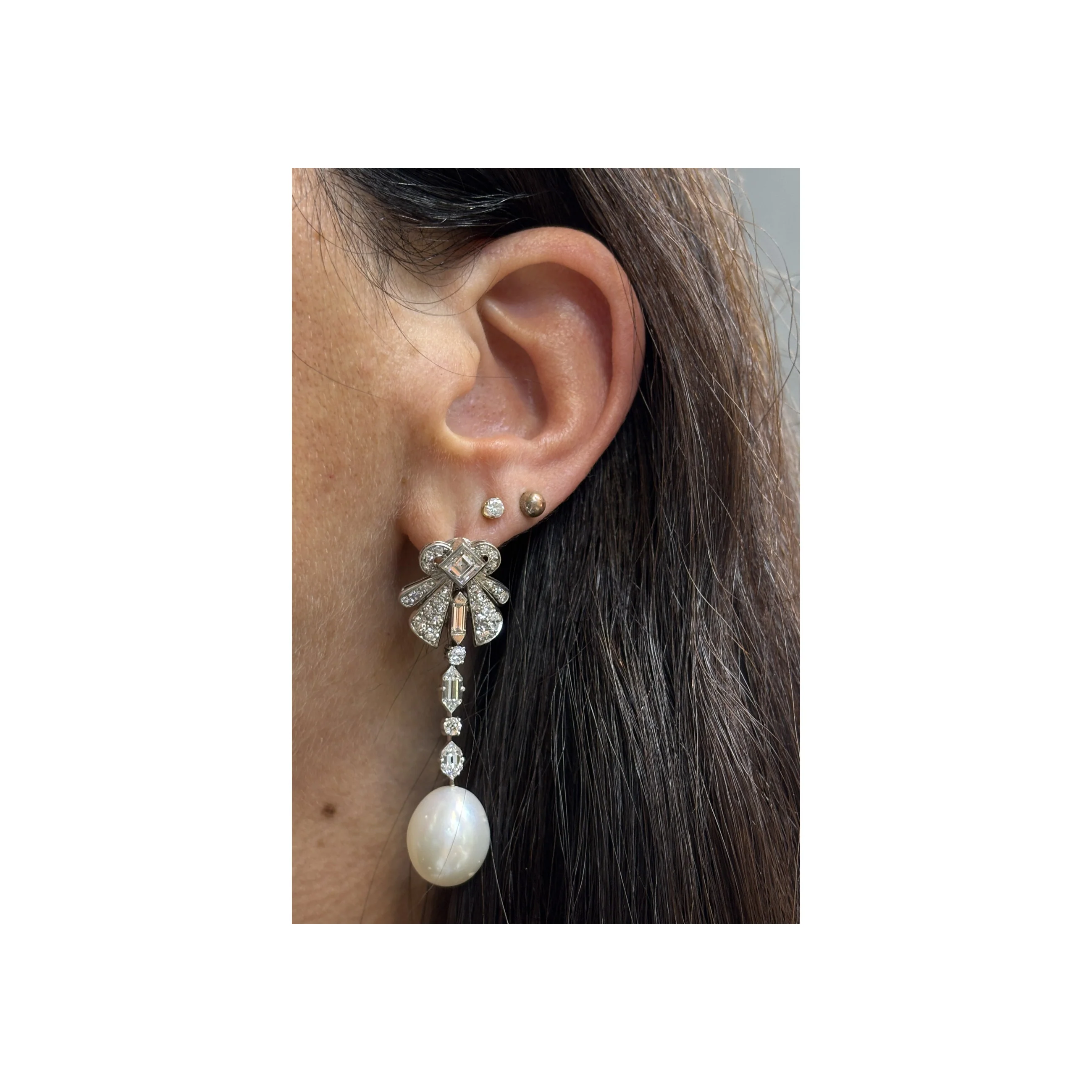 Pearl and Diamond Dangle Earrings - Image 2