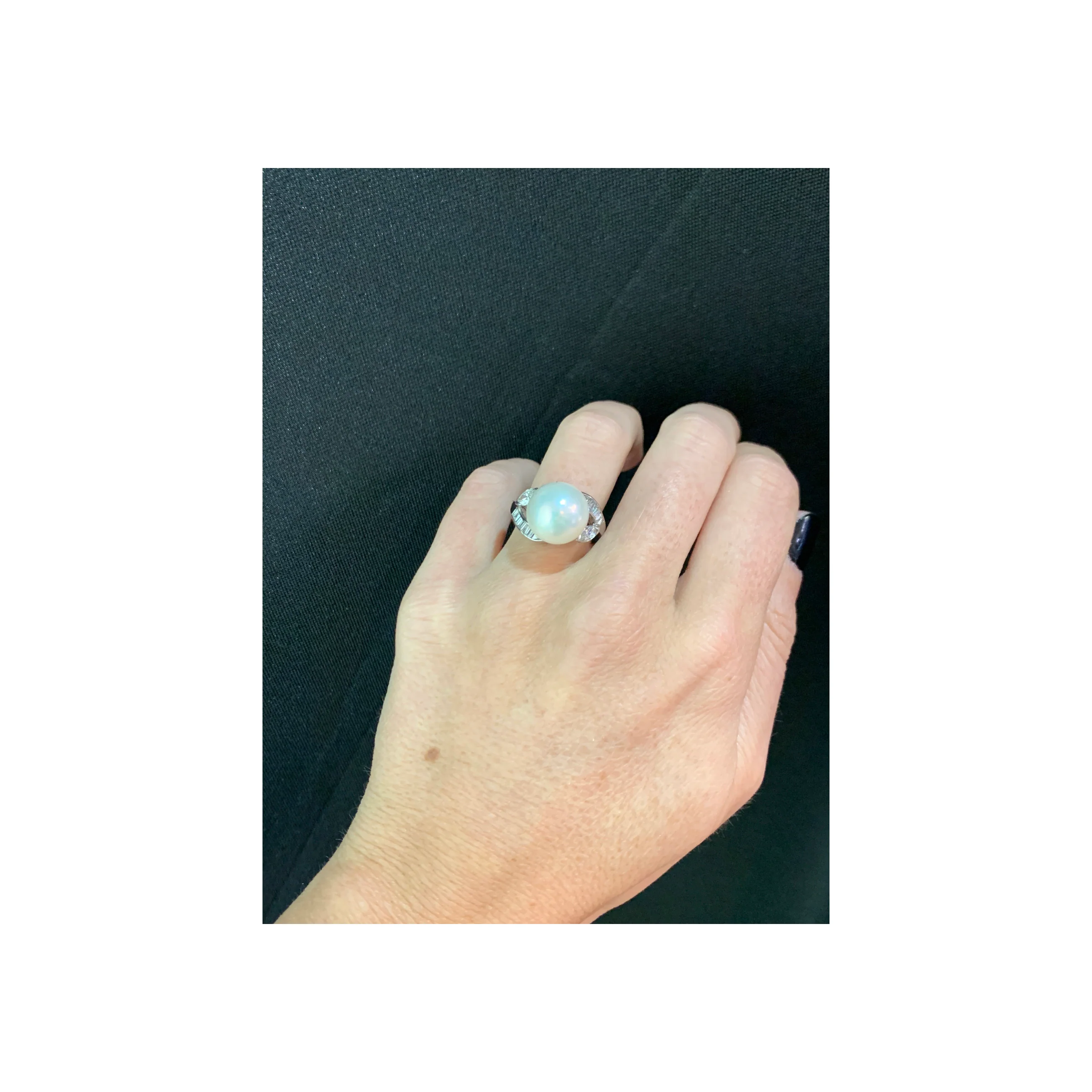 Pearl and Diamond Ring - Image 2