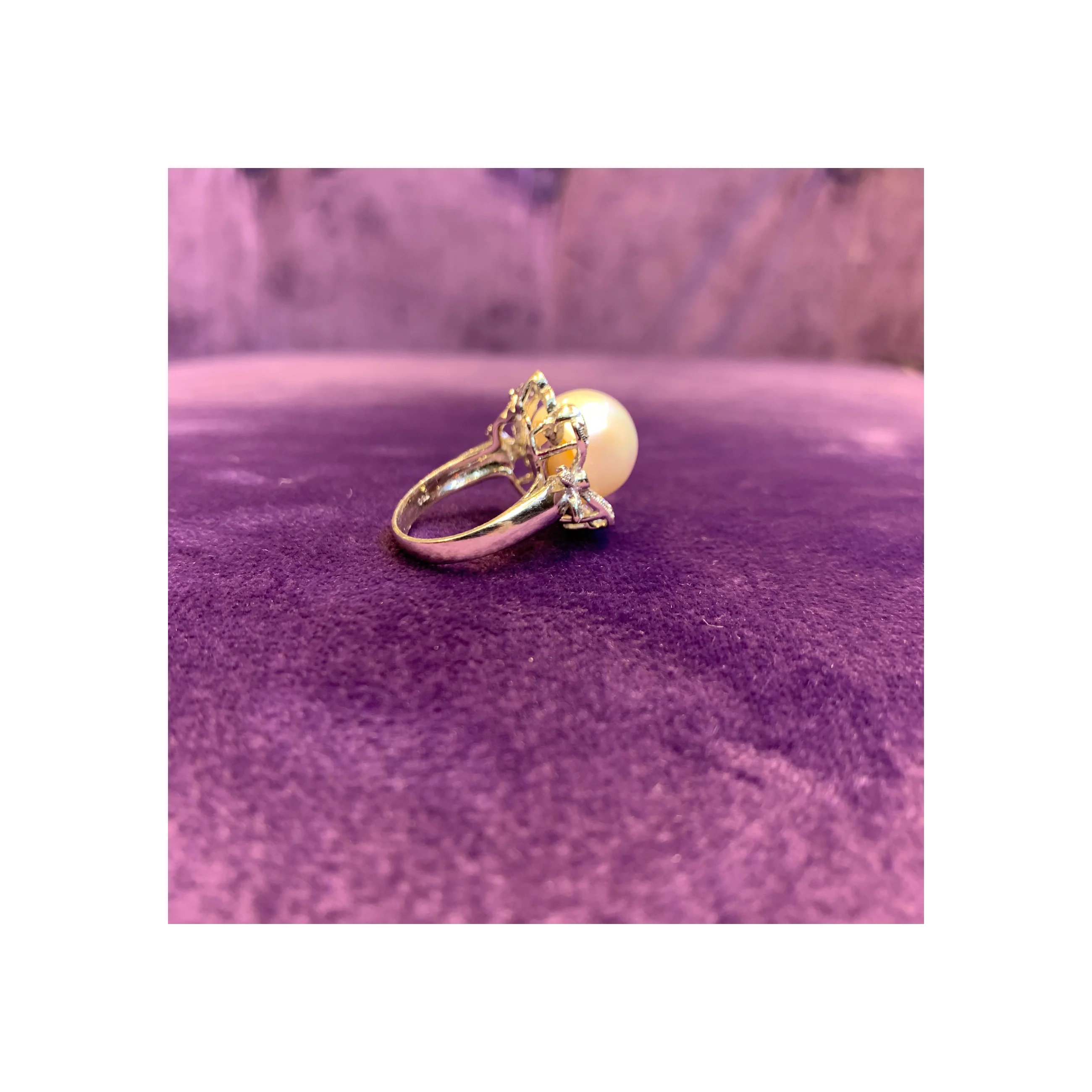 Pearl & Diamond Ring - Image 9