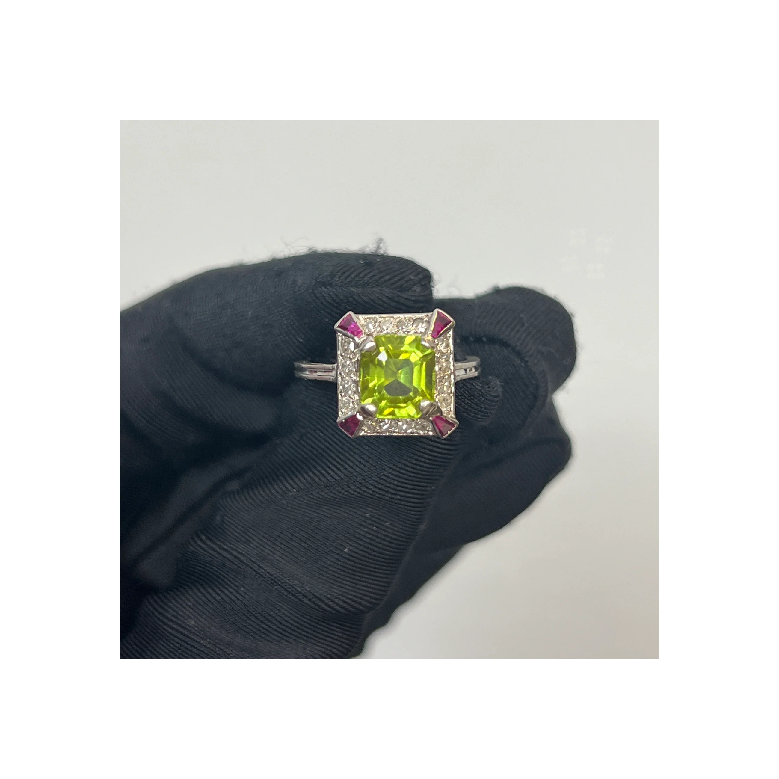 Peridot Ring - Image 2