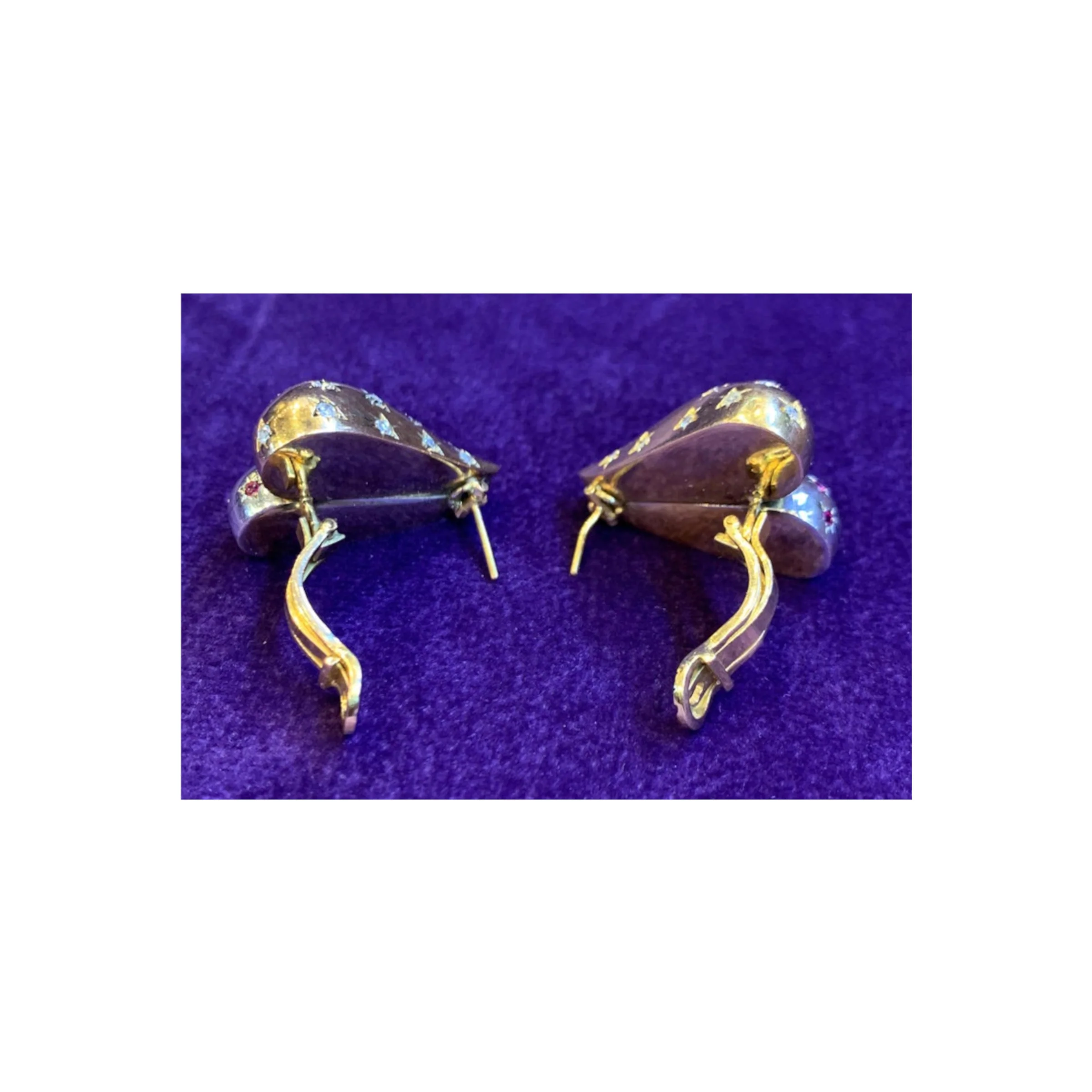 Ruby & Diamond Two Tone Retro Heart Earrings - Image 5