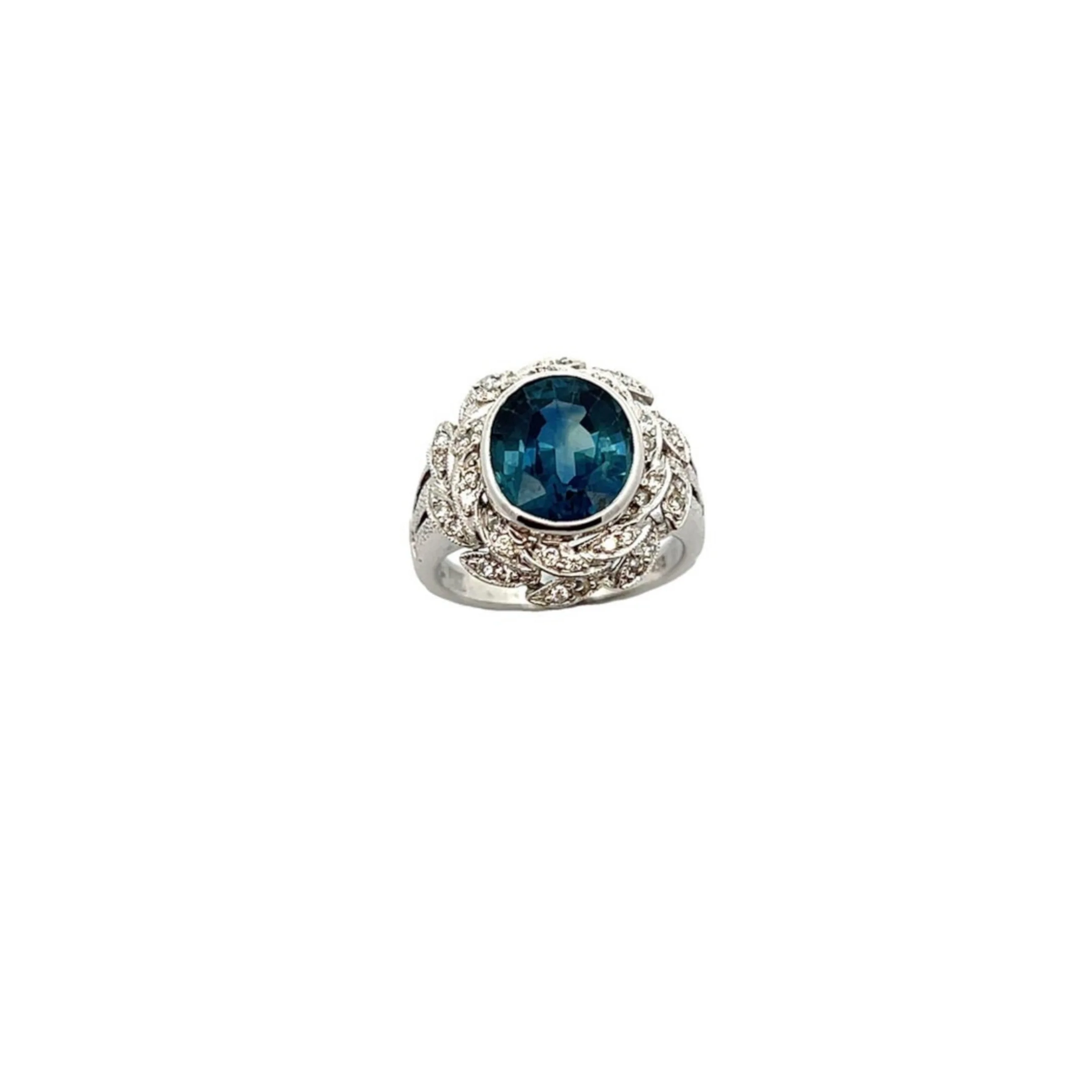 Sapphire and Diamond Ring - Image 6